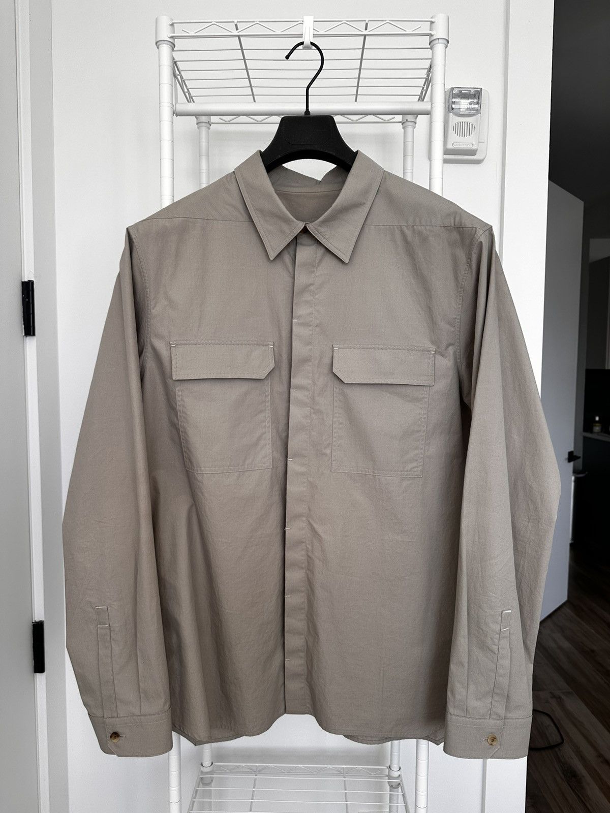 Rick Owens WORK SHIRT PEARL 56 Size US XXL / EU 58 / 5 - 1 Thumbnail