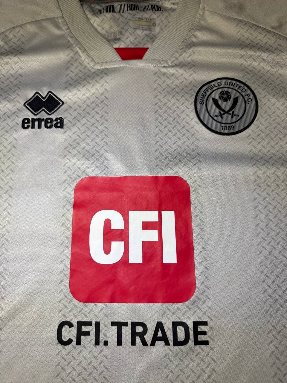 Errea Errea Sheffield United FC 2023-2024 soccer jersey tee Size US XL / EU 56 / 4 - 4 Thumbnail