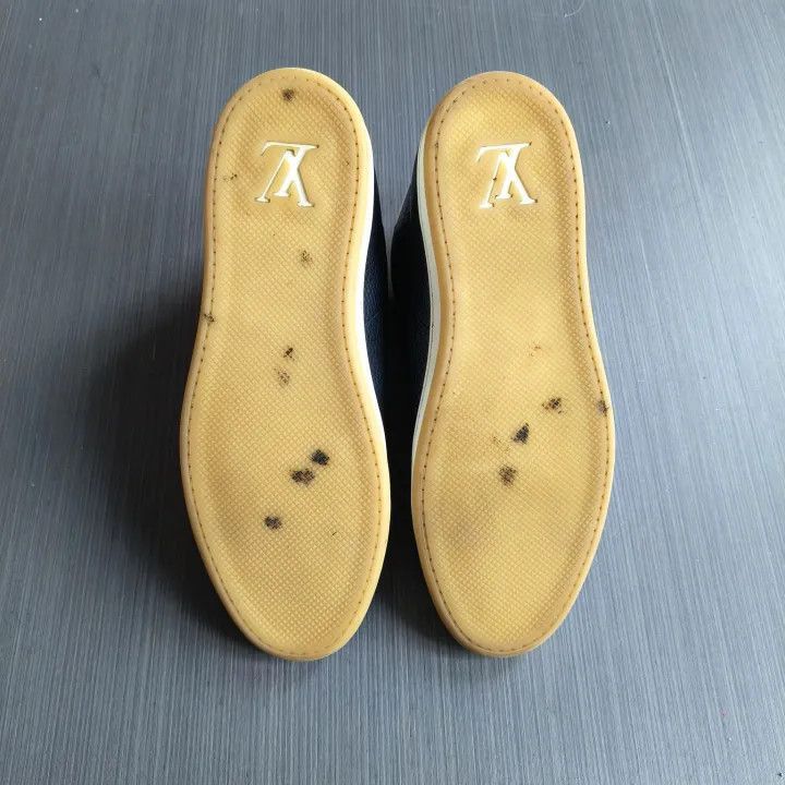 Other Louis Vuitton Stylish High-Top Casual Sneakers -2508 Size US 8 / EU 41 - 3 Thumbnail