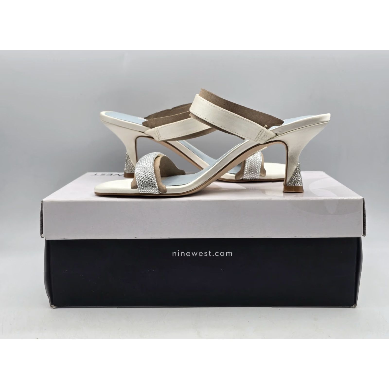 Nine West Nine West Women's Shimme Dress Sandal - NEW In Box - Size 5 M - Ivory Size S / US 4 / IT 40 - 5 Thumbnail