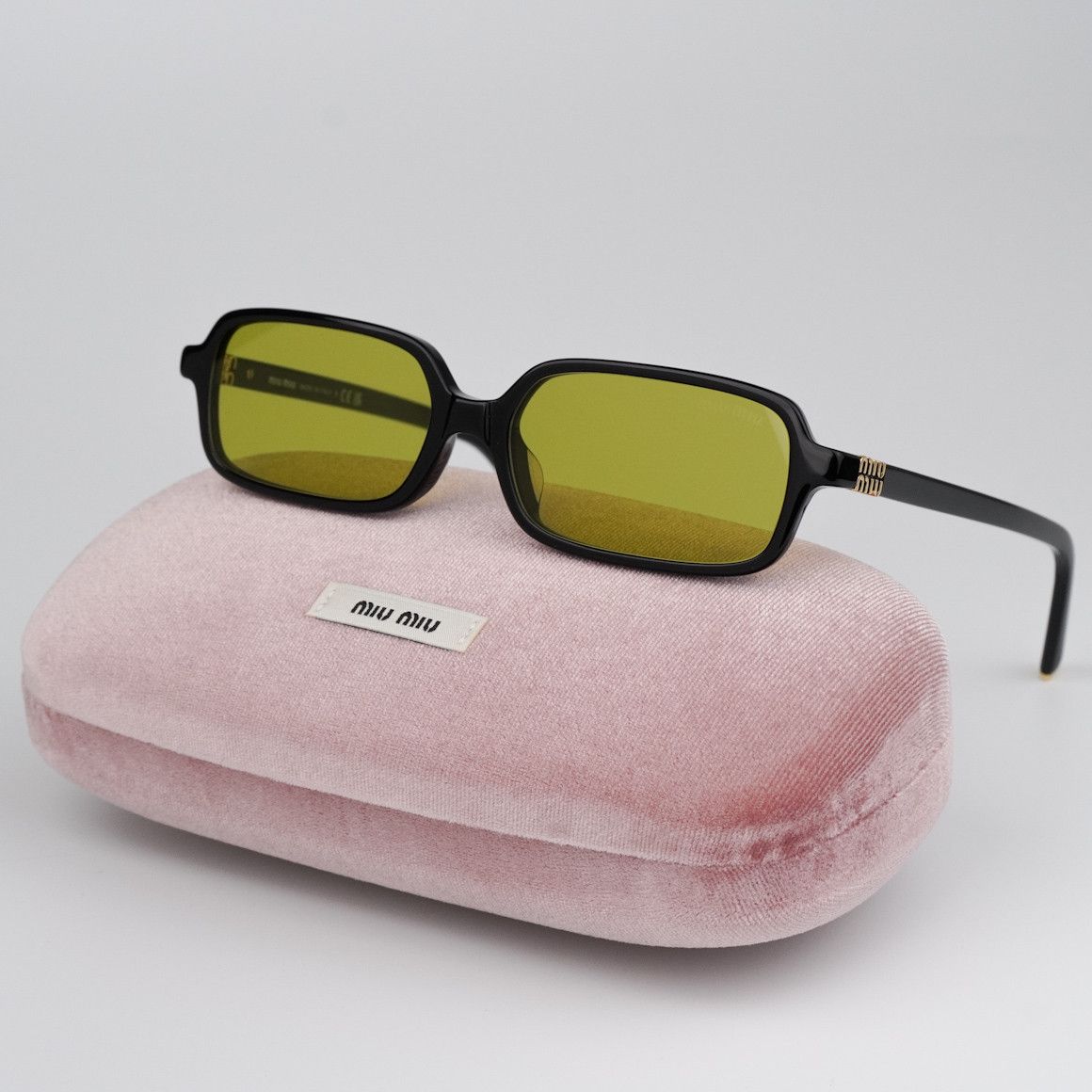 Miu Miu NEW Miu Miu MU11ZSF 16K07O REGARD Unisex Sunglasses Size ONE SIZE - 1 Thumbnail