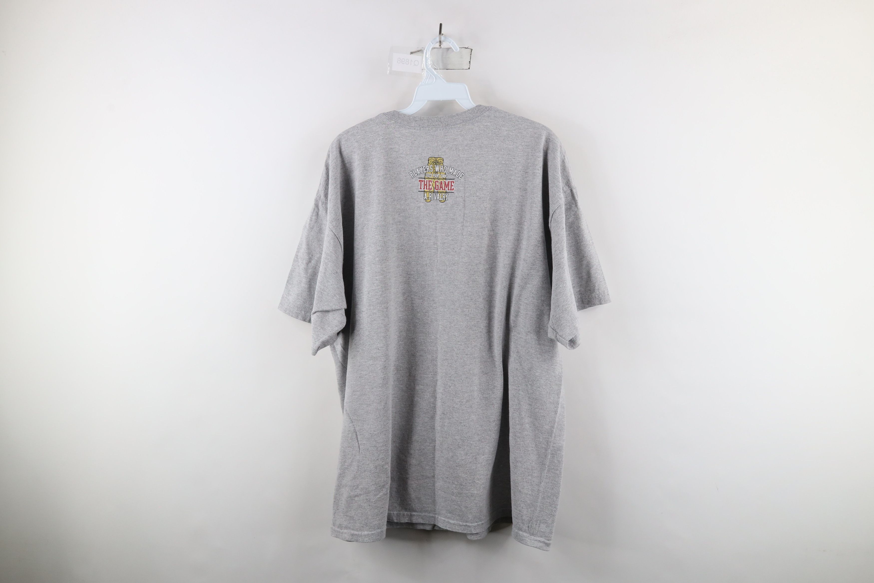 Vintage Vintage Y2K 2008 University Football Beanie Wells T-Shirt Size US XL / EU 56 / 4 - 11 Thumbnail