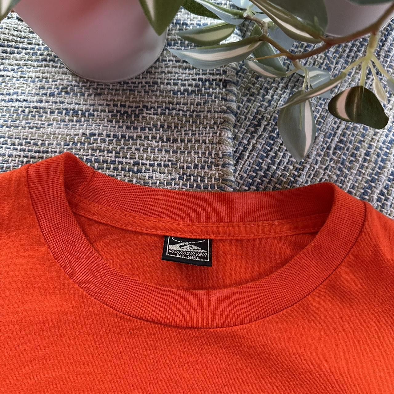 Quiksilver Vintage Y2K Quiksilver Surfwear Big Logo Tee T-shirt Size US L / EU 52-54 / 3 - 4 Thumbnail