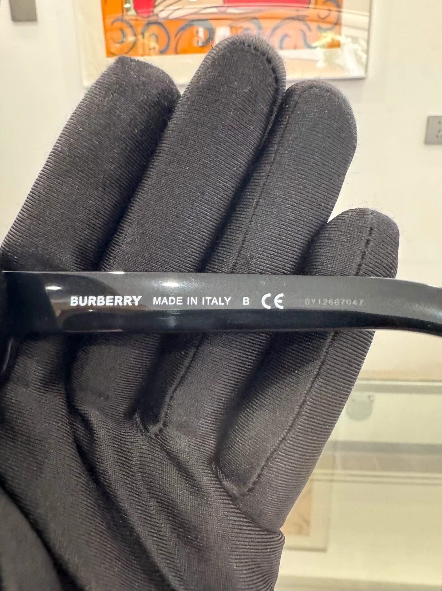 Burberry Burberry side logo colorblock black/brown sunnies Size ONE SIZE - 7 Thumbnail