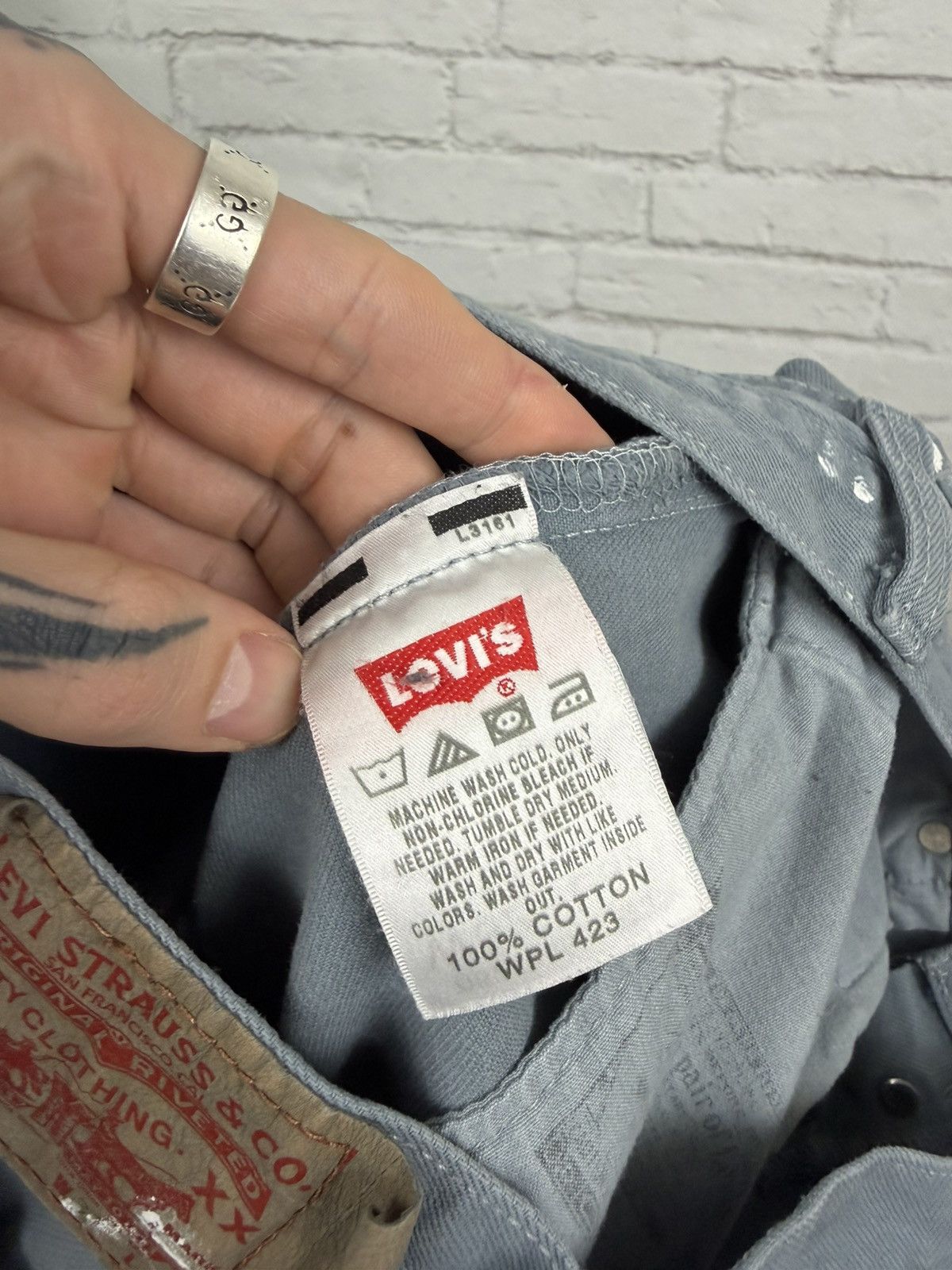Levi's (33x33) PAINT THRASHED FADED Blue Levi’s 501 Jeans Size US 33 - 10 Thumbnail