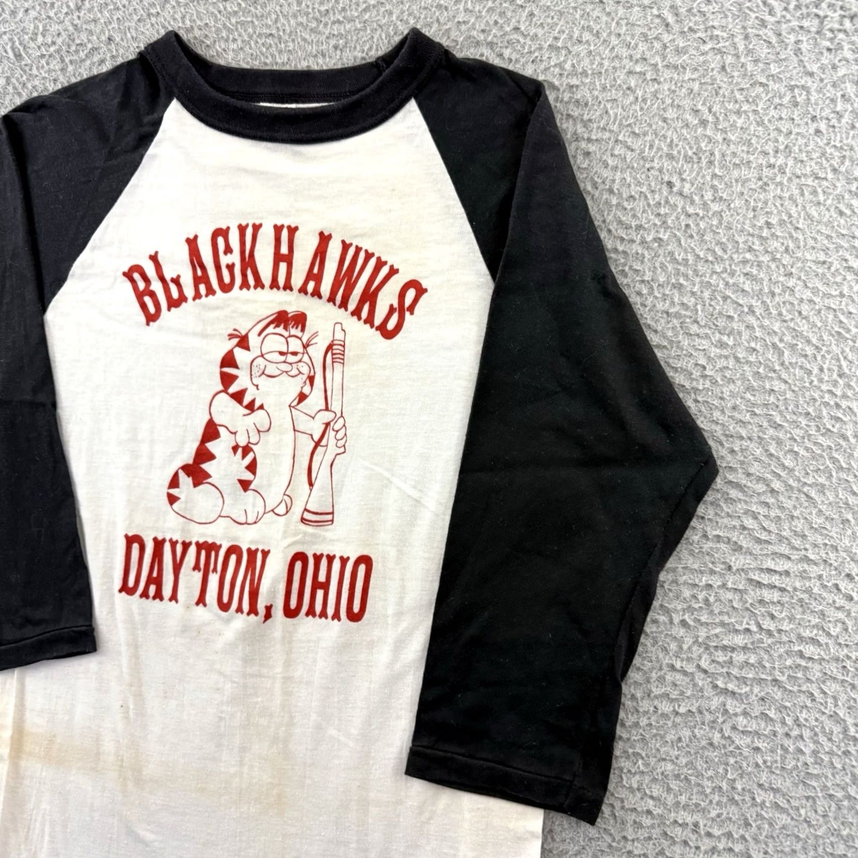 Vintage VINTAGE Dayton Ohio Blackhawks Shirt Adult Small White Raglan 70s Military USA Size US S / EU 44-46 / 1 - 5 Thumbnail