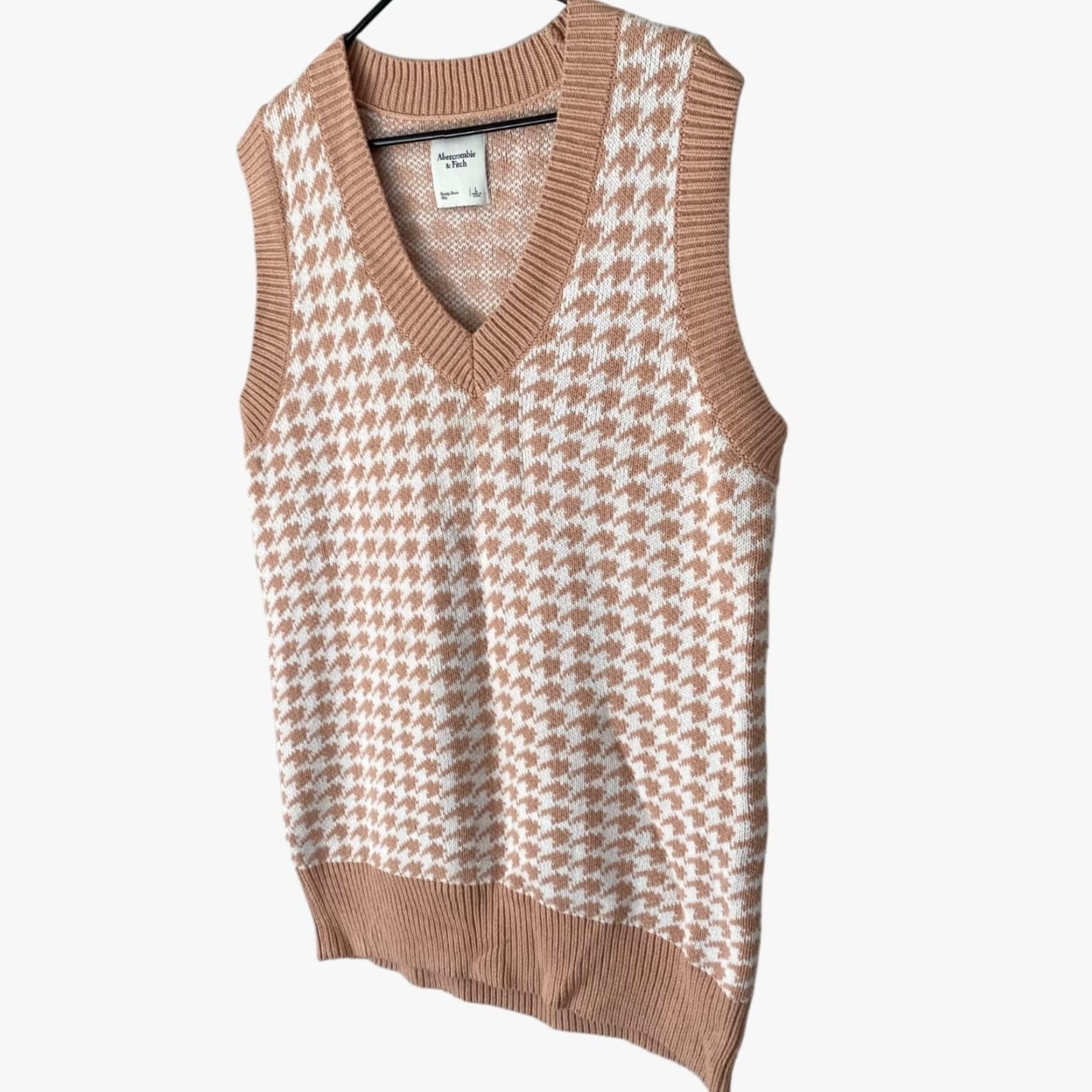 Abercrombie & Fitch VINTAGE Abercrombie & Fitch Houndstooth Sweater Vest Women's Large Tan Oversized Preppy Size L / US 10 / IT 46 - 2 Thumbnail