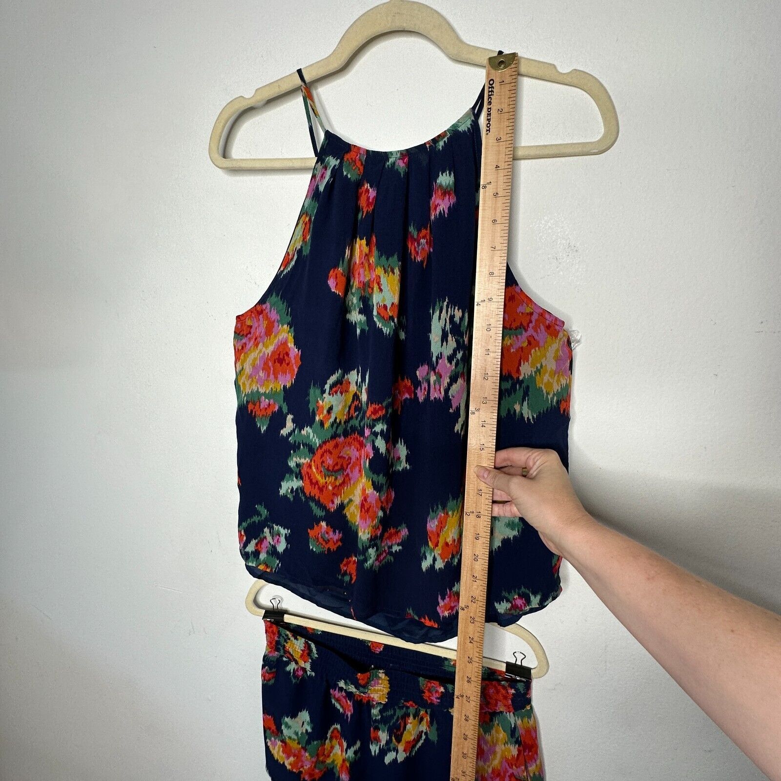 Joie Joie Navy Anatase 2pc Floral Top ( S ) Lanina Short ( M ) Size S / US 4 / IT 40 - 10 Thumbnail