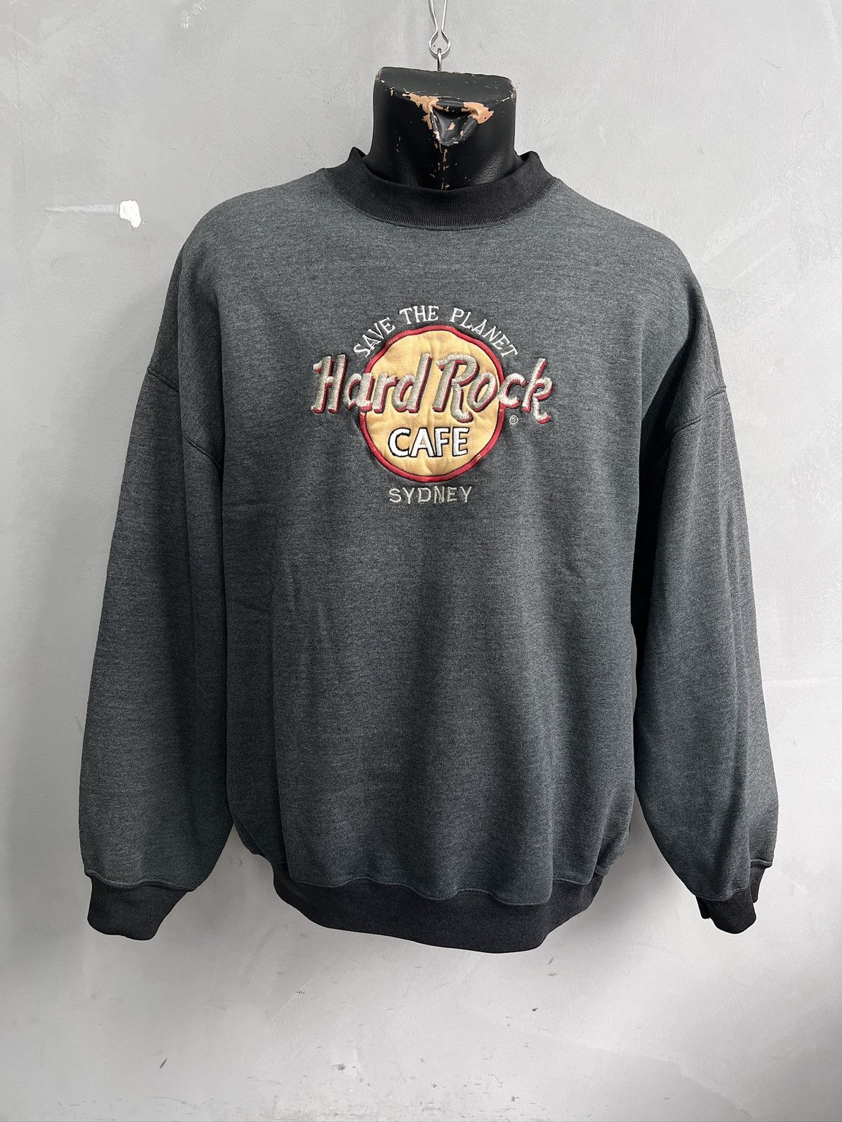 Hard Rock Cafe Hard Rock Cafe Sweatshirt Grey Vintage Size US L / EU 52-54 / 3 - 1 Thumbnail