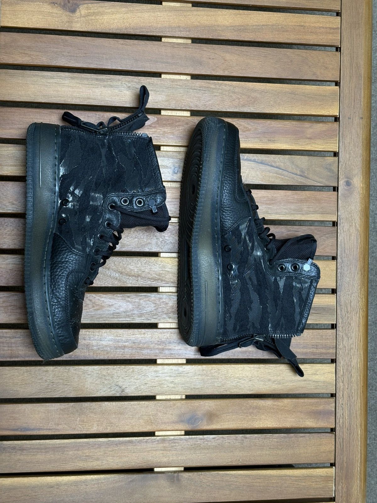 Nike Nike SF-AF1 Mid (Airforce 1 Mid) Size US 9.5 / EU 42-43 - 3 Thumbnail