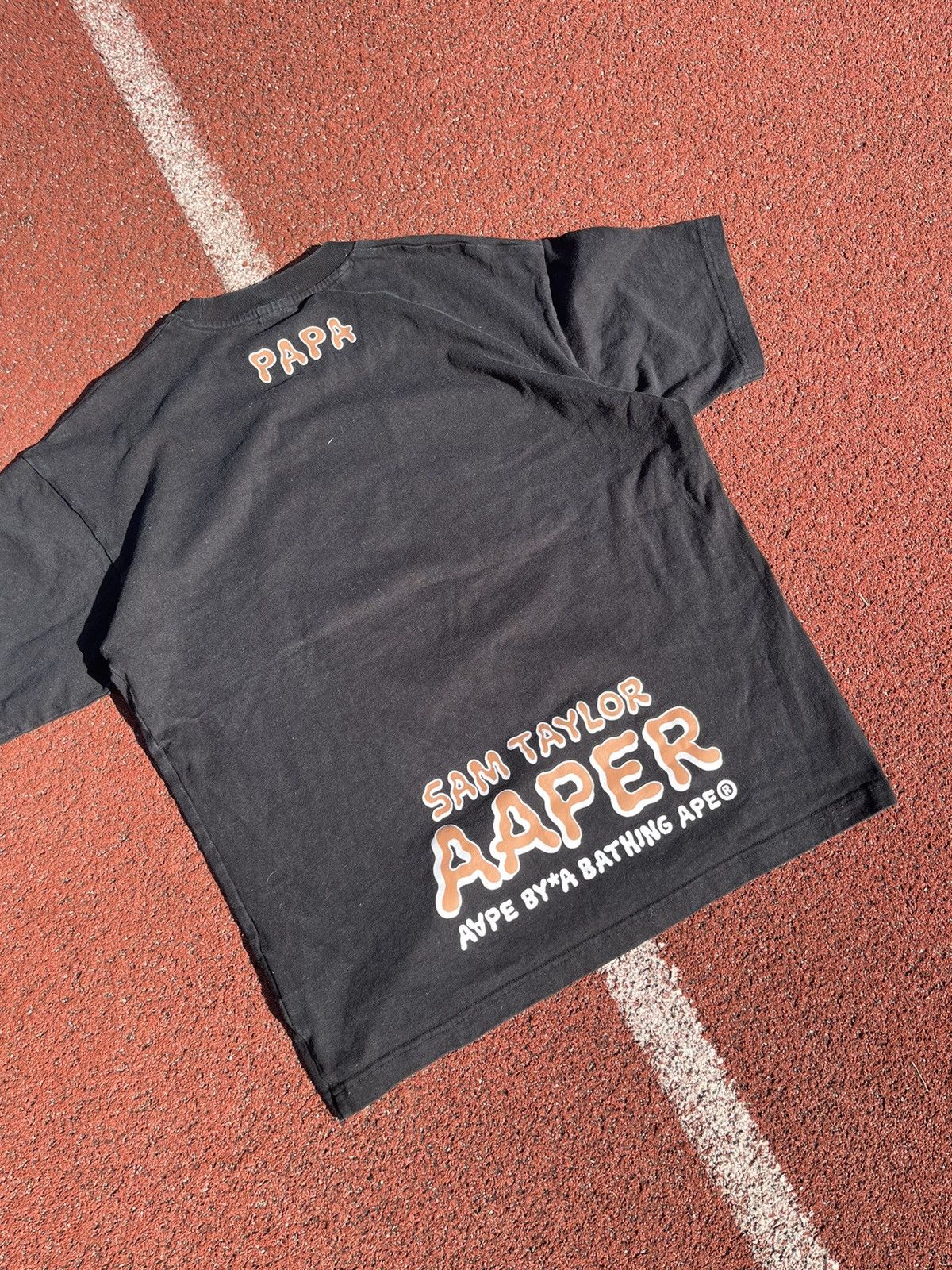 Aape × Bape T-shirt Bape x Sam Taylor big logo Size US M / EU 48-50 / 2 - 12 Thumbnail