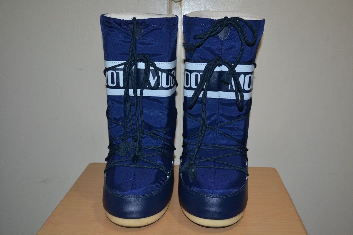 Moon Boot Blue Nylon Moon Boot Size US 7 / IT 37 - 1 Thumbnail