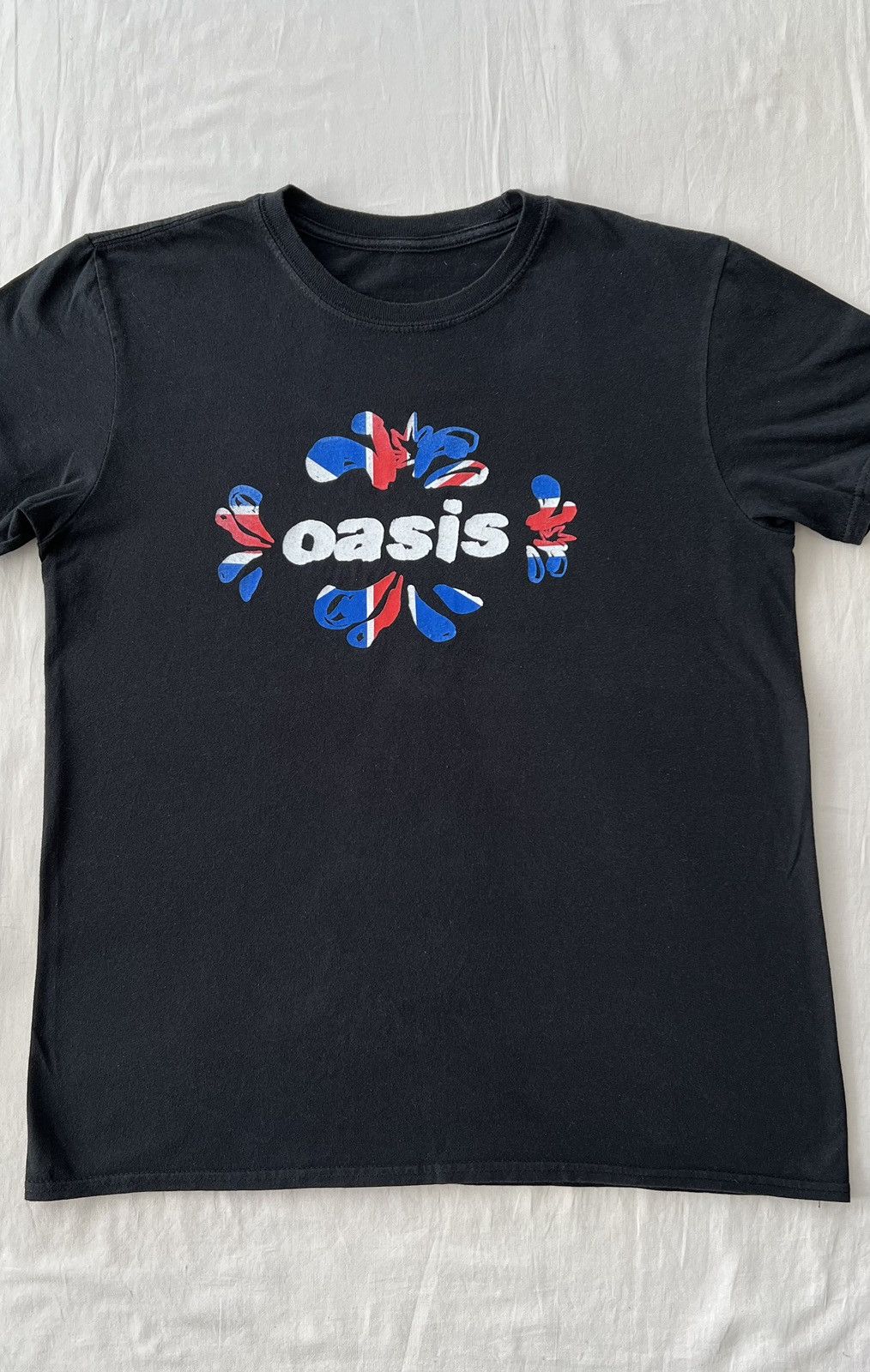 Band Tees Vintage 2000s Oasis Britpop Black T-shirt Size US M / EU 48-50 / 2 - 5 Thumbnail