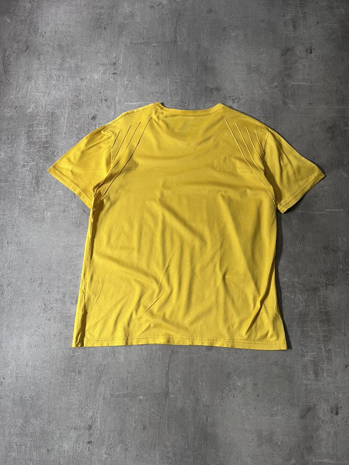 Dior Dior 2008 by Kris Van Ascshe yellow T-shirt Size US L / EU 52-54 / 3 - 4 Thumbnail