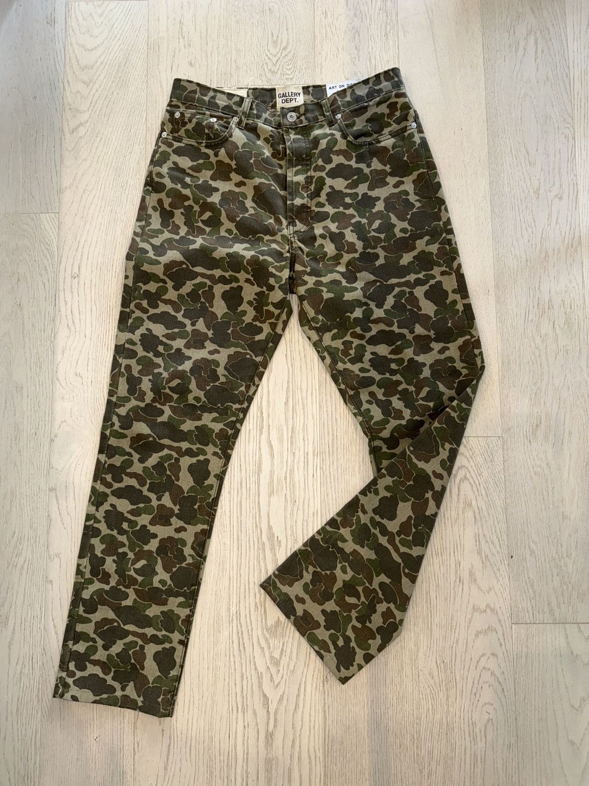 Gallery Dept. Gallery DEPT Camouflage Straight Leg Jeans Size US 31 - 1 Thumbnail