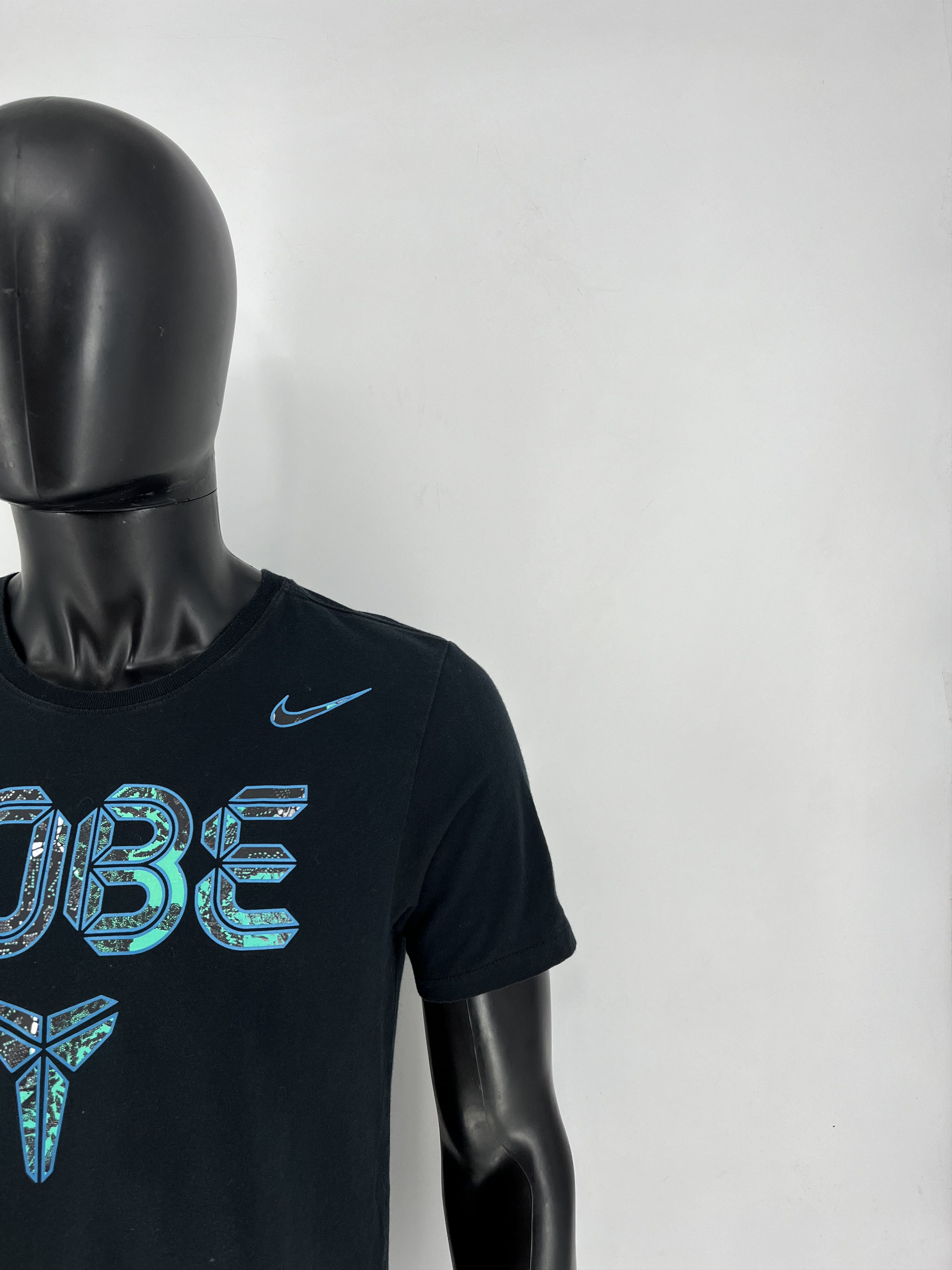 Nike Y2K Nike Kobe Bryant Mamba Dri Fit Tee Streetwear Style Size US M / EU 48-50 / 2 - 7 Thumbnail