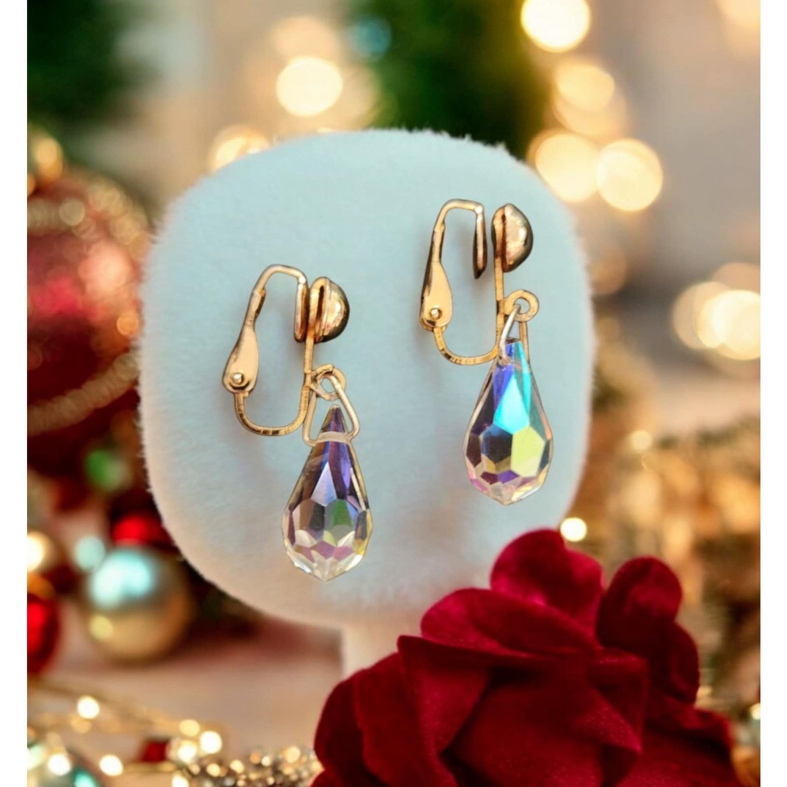 Sarah Flint Vintage Sarah Coventry aurora borealis AB crystal clip on Size ONE SIZE - 1 Thumbnail