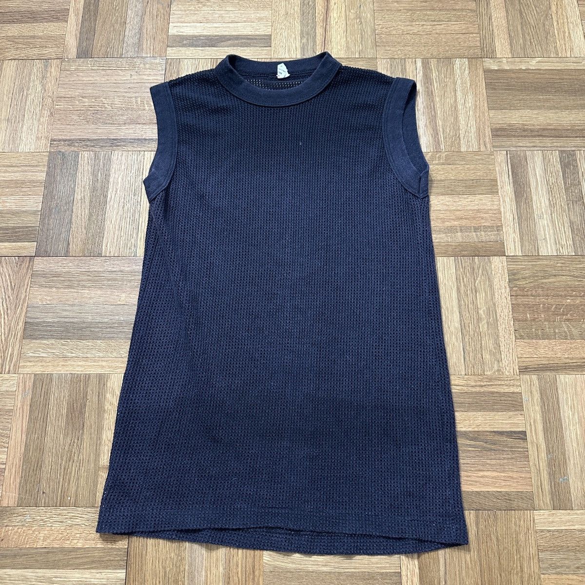 Vintage Vintage mesh sleeveless shirt Size US M / EU 48-50 / 2 - 1 Thumbnail