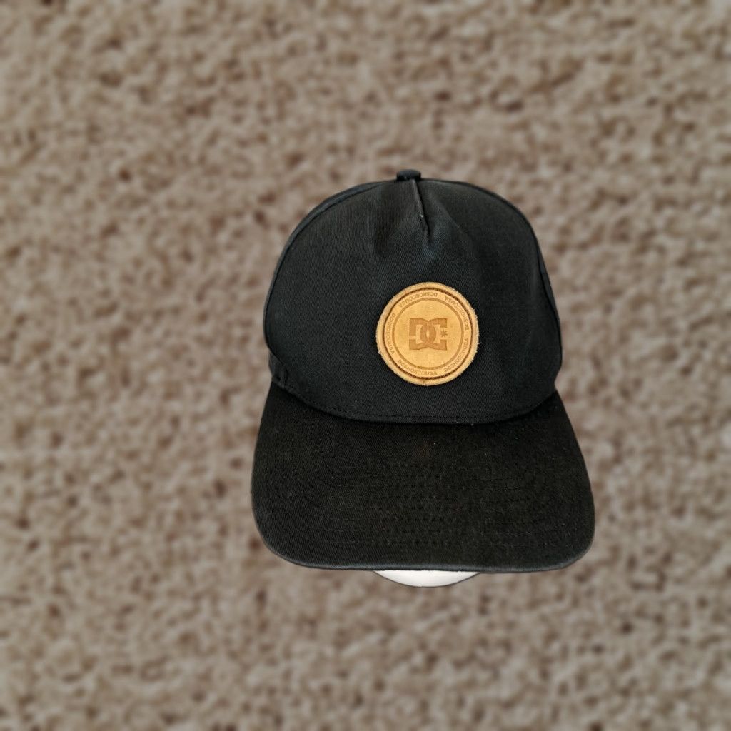 Vintage DC Shoes Hat Snap Back Adult One Size Black Cotton Twill Skate Surf Beach Cap Size ONE SIZE - 1 Thumbnail