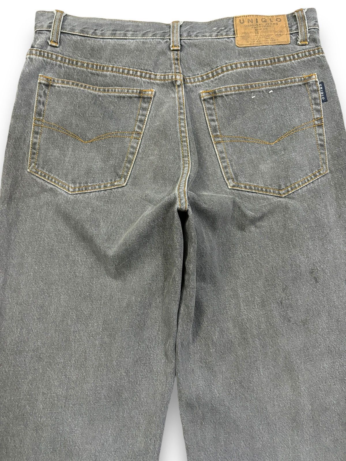 Uniqlo Vintage 90s Uniqlo Dirty Faded Loose Taper Ripped Jeans Size US 32 / EU 48 - 11 Thumbnail