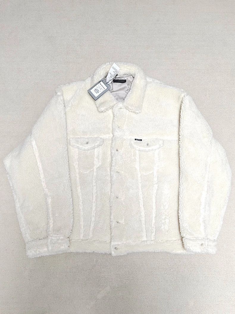 Balenciaga Balenciaga 23fw Teddy Lamb Fleece Logo Collar Cotton Jacket Size US M / EU 48-50 / 2 - 1 Thumbnail