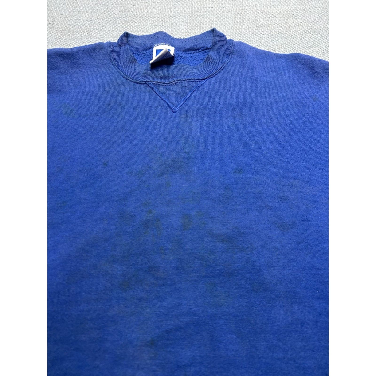 Vintage VINTAGE Russell athletic crewneck sweatshirt blue USA Large Men's Sweatshirt Pullover Size US L / EU 52-54 / 3 - 7 Thumbnail