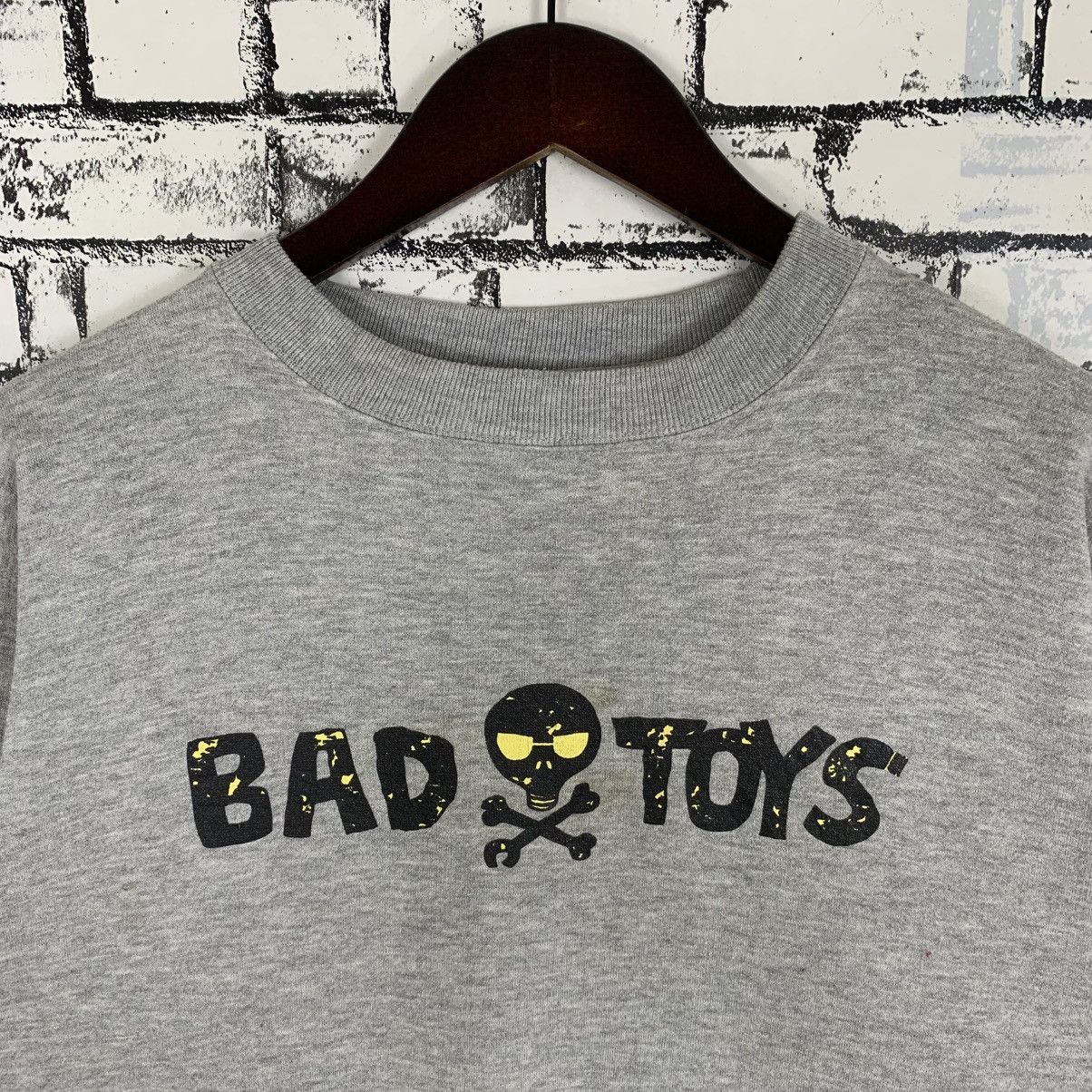 Designer × Japanese Brand × Vintage Vintage Goldexperienee Bad Toy’s Sweatshirt Crewneck Size US M / EU 48-50 / 2 - 2 Thumbnail