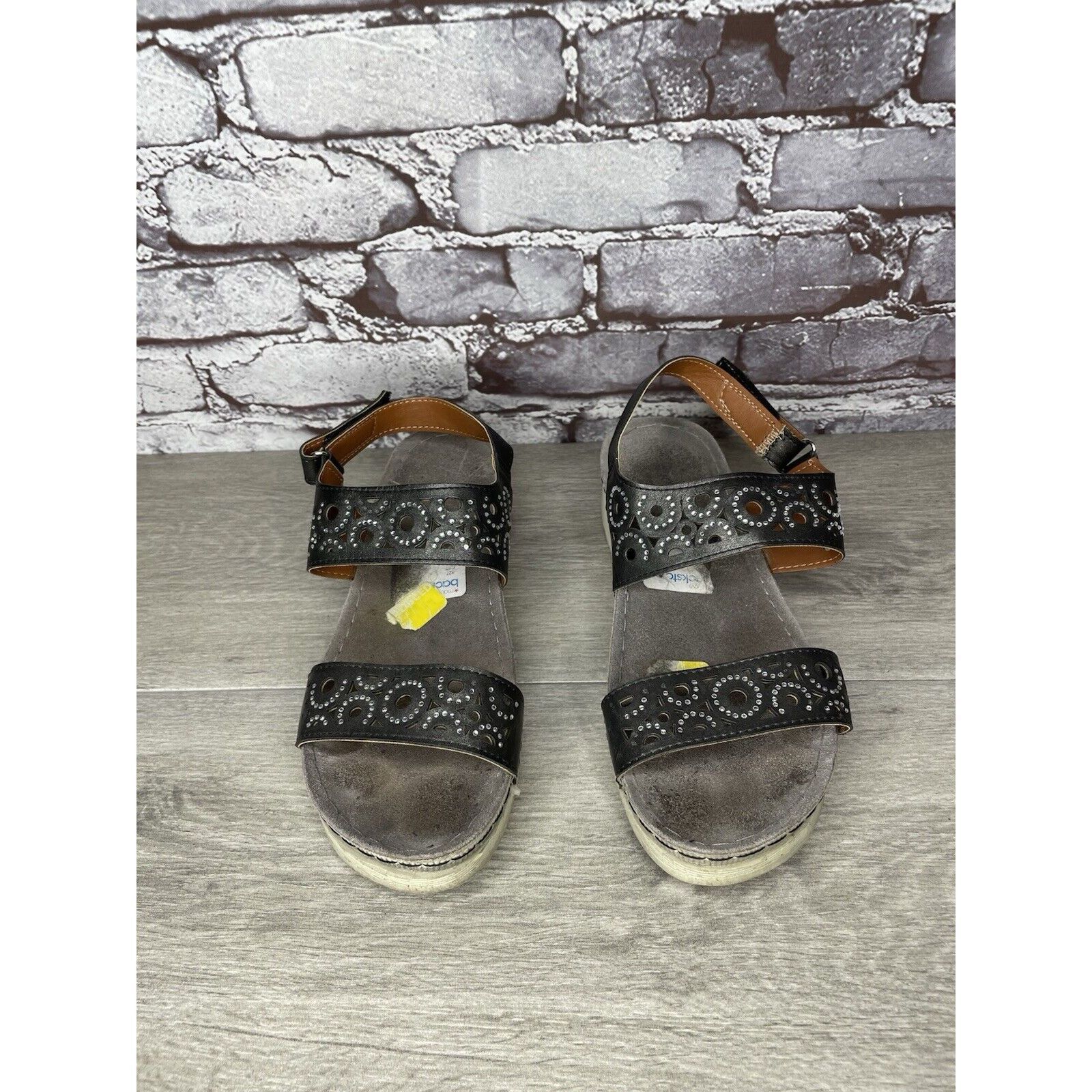 Call It Spring Flexus Spring Step Anatomic Black Leather Rhinestone Strap S Size US 10 / IT 40 - 10 Thumbnail