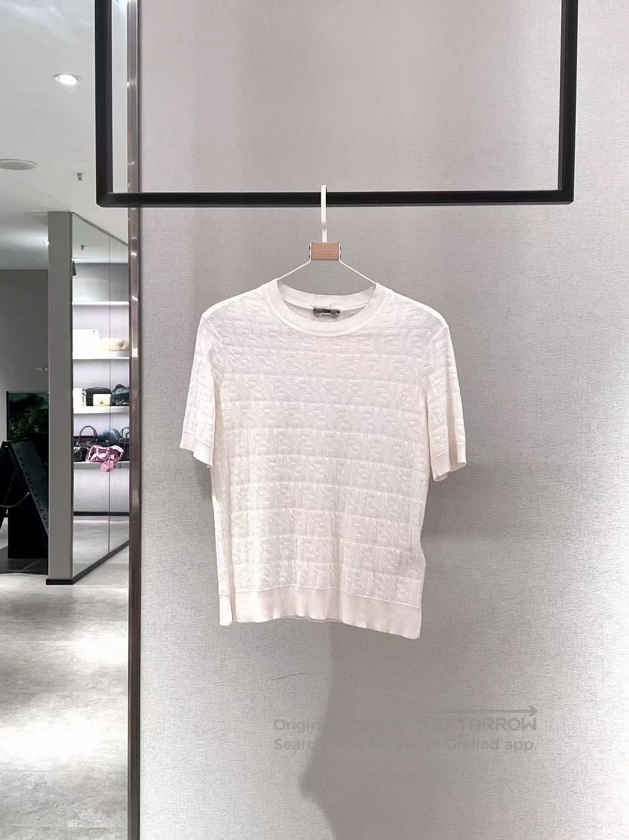 Fendi Fendi White Logo Print Knit Top. Size S / US 4 / IT 40 - 1 Thumbnail