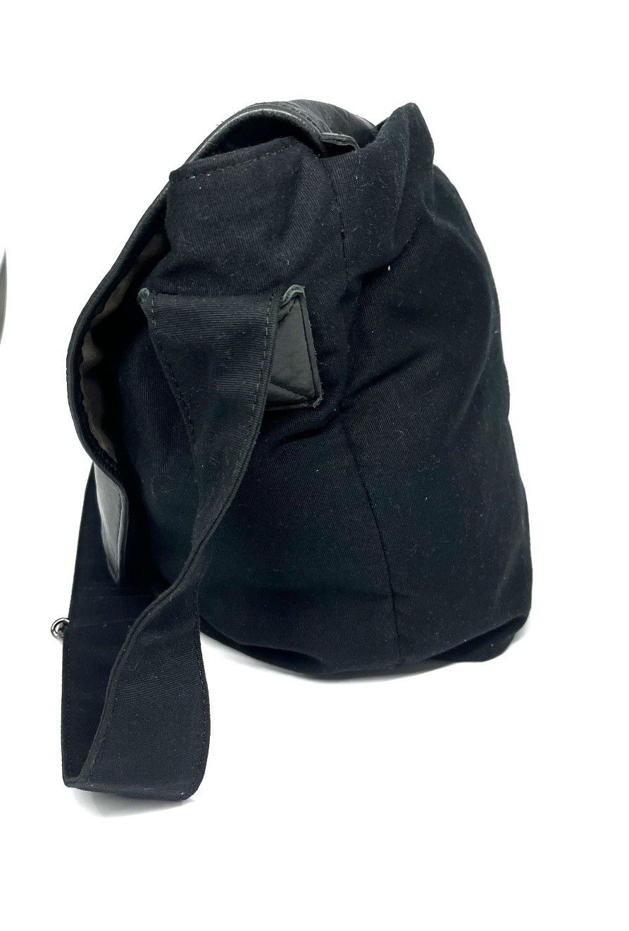 Takeo Kikuchi Authentic Takeo Kikuchi Massenger Bag Size ONE SIZE - 6 Thumbnail