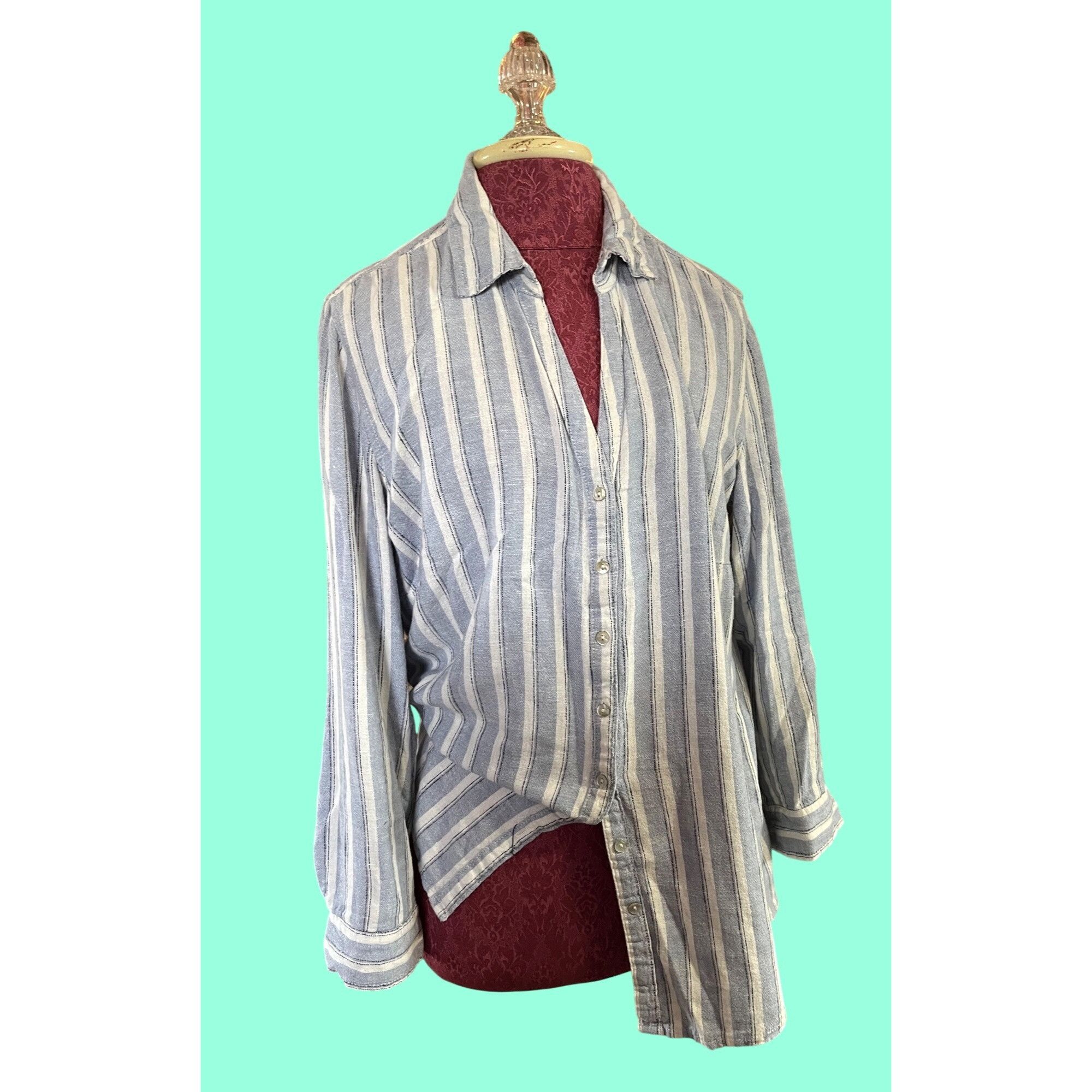 Nicole Miller Nicole Miller Womens Striped Button-Up Shirt 1X Lightweight Size XL / US 12-14 / IT 48-50 - 1 Thumbnail