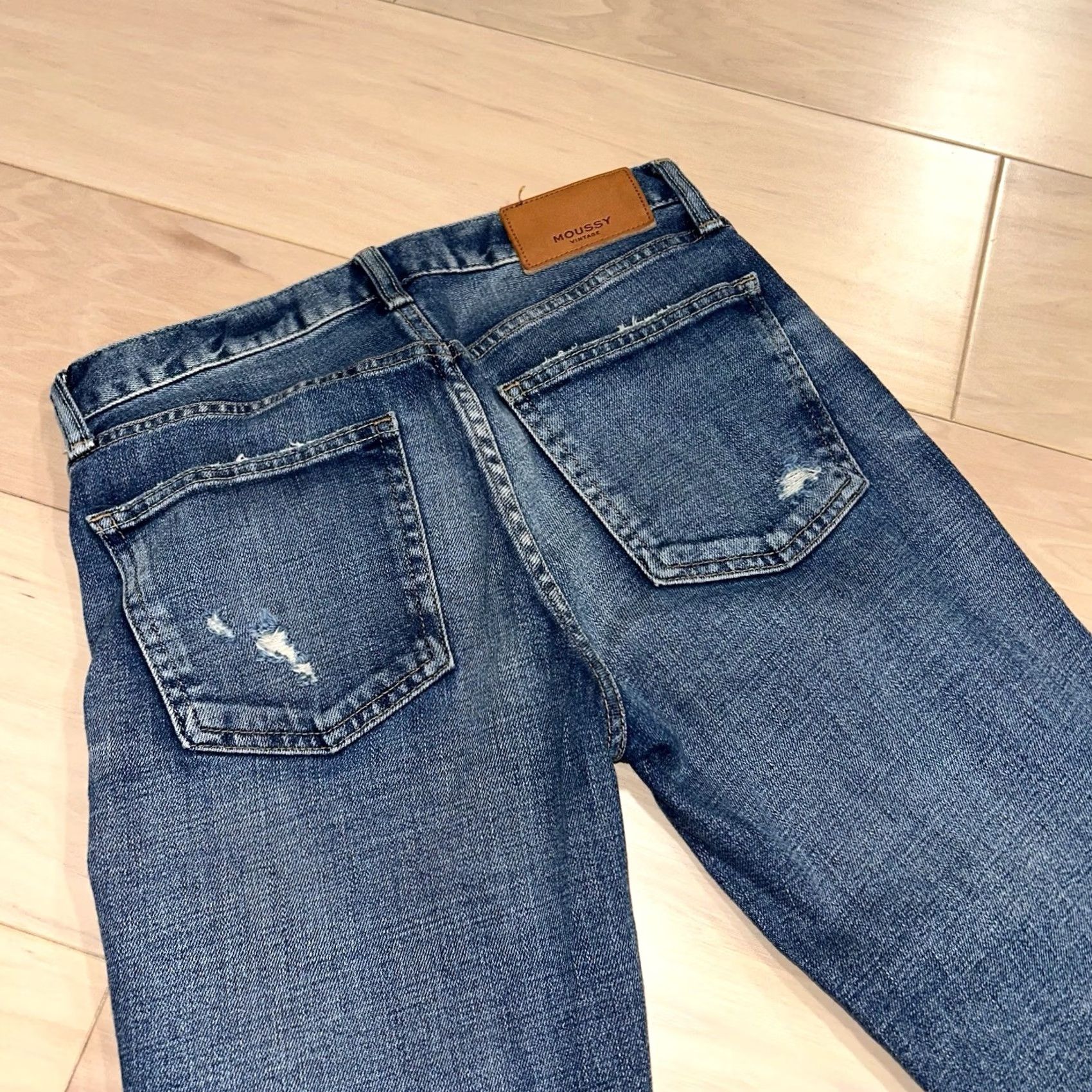 MOUSSY Moussy Jeans Distressed Howa Blue Denim Jean Women 27 Slim 27 Inseam 5-Pocket Button Zip Casual Comfort Womens Size 27" / US 4 / IT 40 - 4 Thumbnail