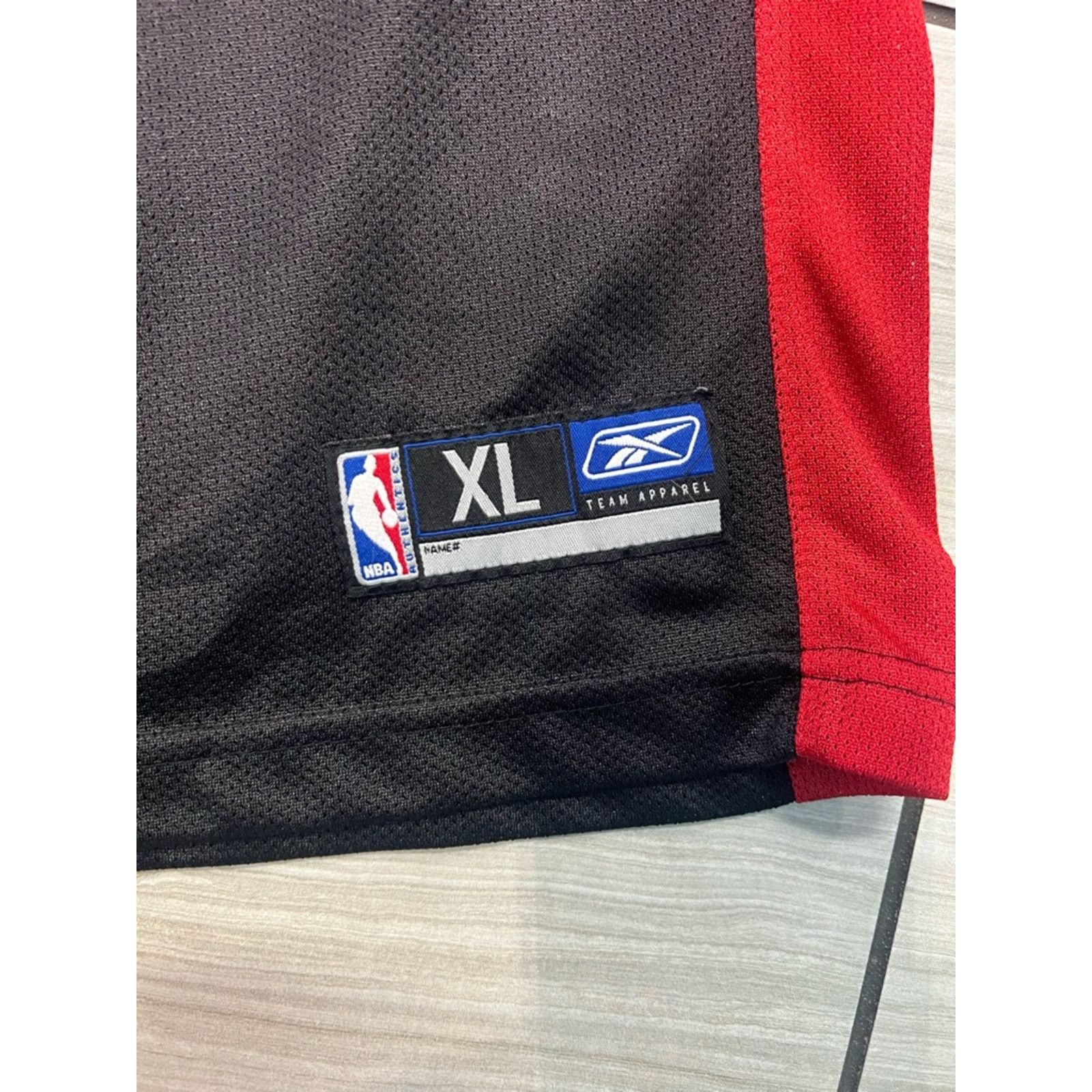 Reebok YOUTH Reebok Miami Heat Shaquille O’Neal #32 Jersey Size US XL / EU 56 / 4 - 3 Thumbnail