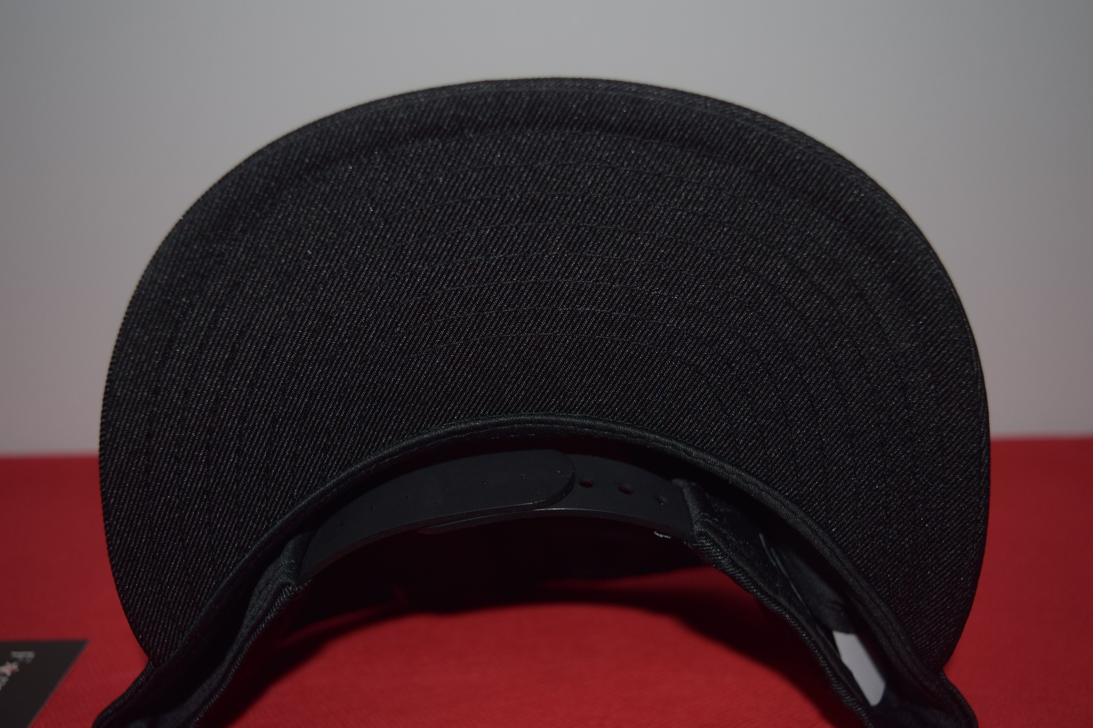 Canada Goose × New Era Canada Goose X New Era Low 3M Snapback Hat ULTRA RARE Size ONE SIZE - 6 Thumbnail