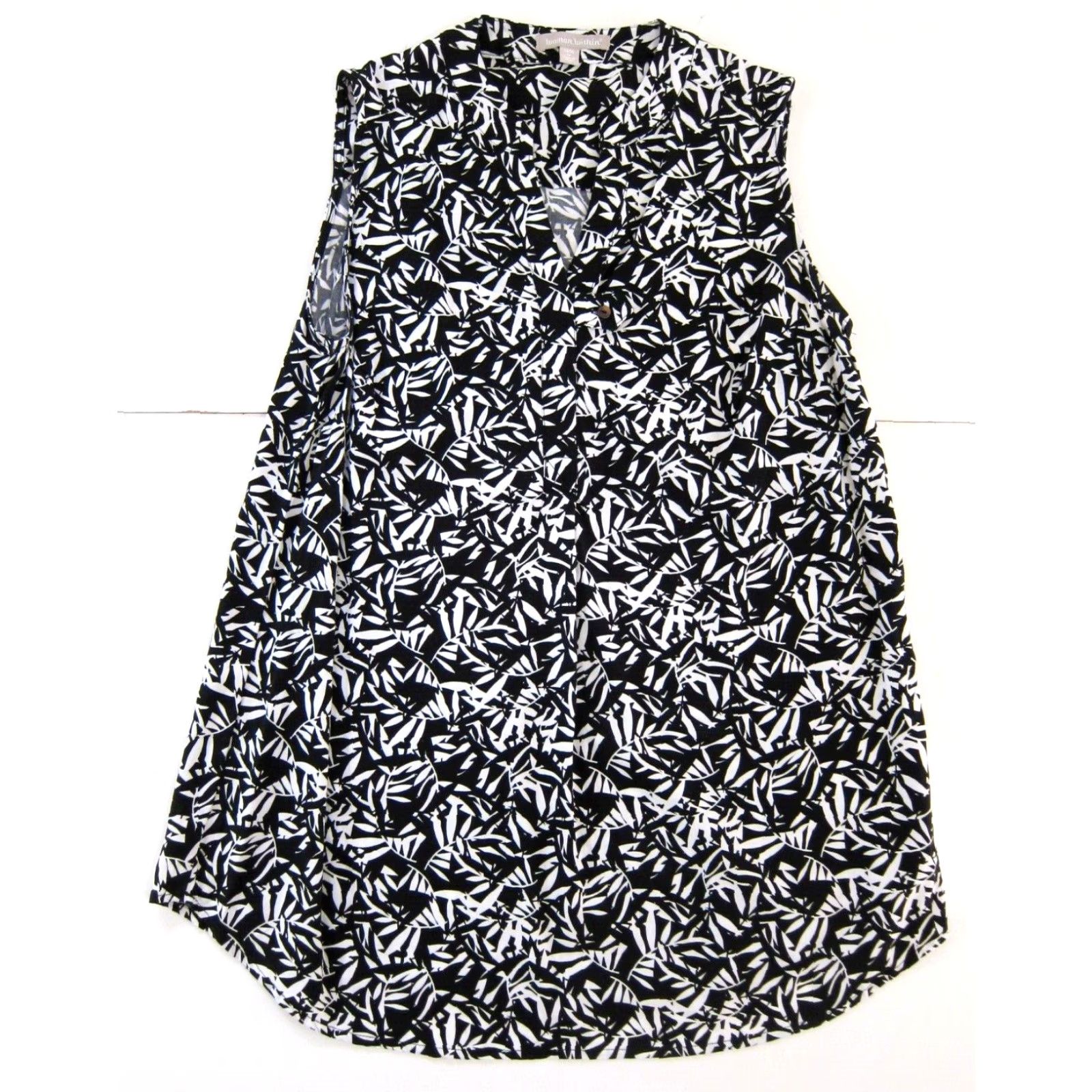 Vintage Woman Within Blouse Women Sleeveless V-Neck Rayon Floral Black White Tunic 14/16 M Size XL / US 12-14 / IT 48-50 - 2 Thumbnail