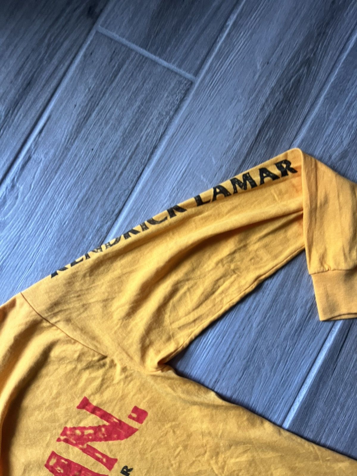 Band Tees Kendrick Lamar 2017 DAMN Tour L/S Size Small Gently Used Size US S / EU 44-46 / 1 - 5 Thumbnail