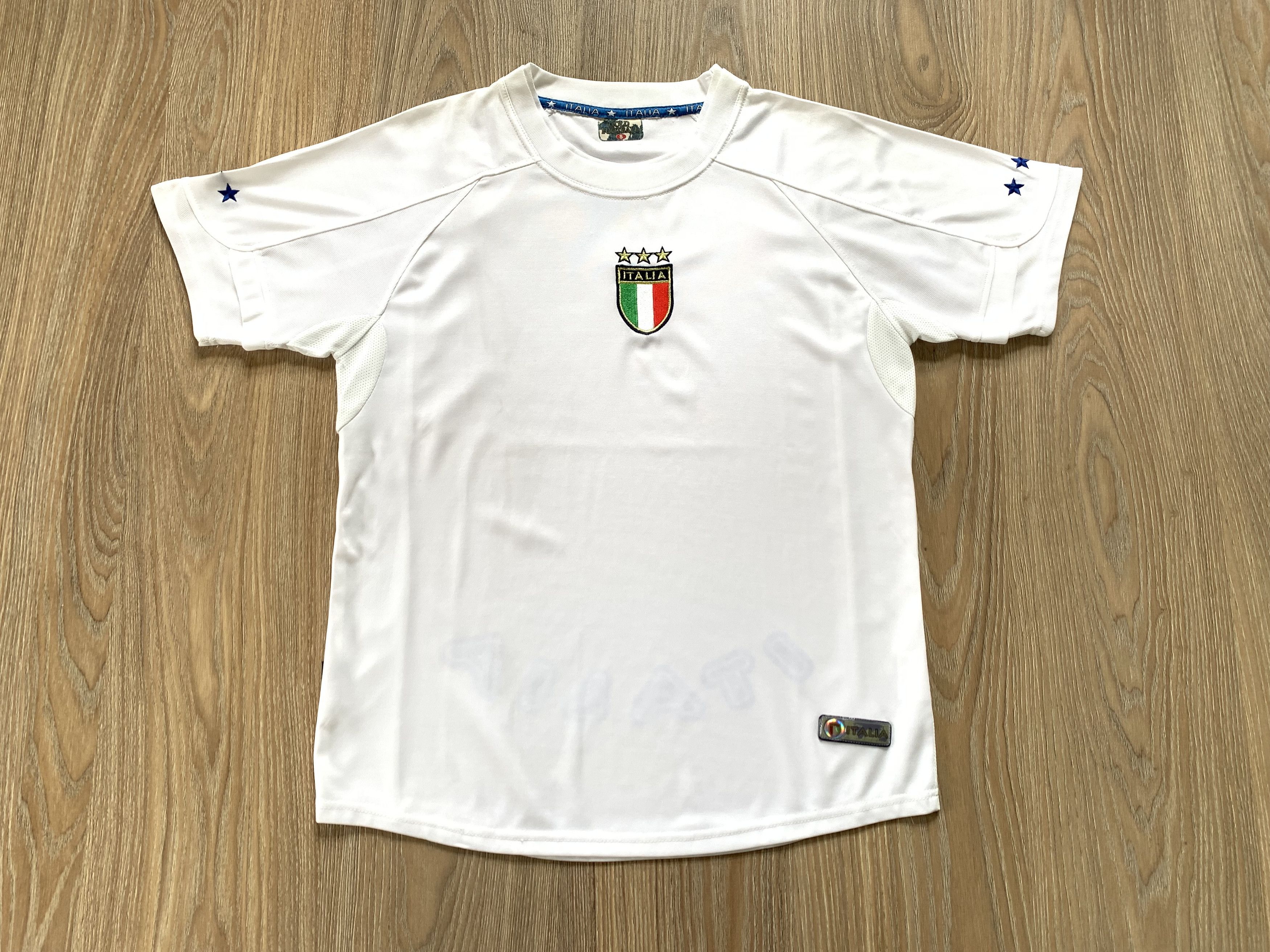 Vintage Rare Italia Gold Football Centr Logo White Vintage Jersey Size US S / EU 44-46 / 1 - 2 Thumbnail