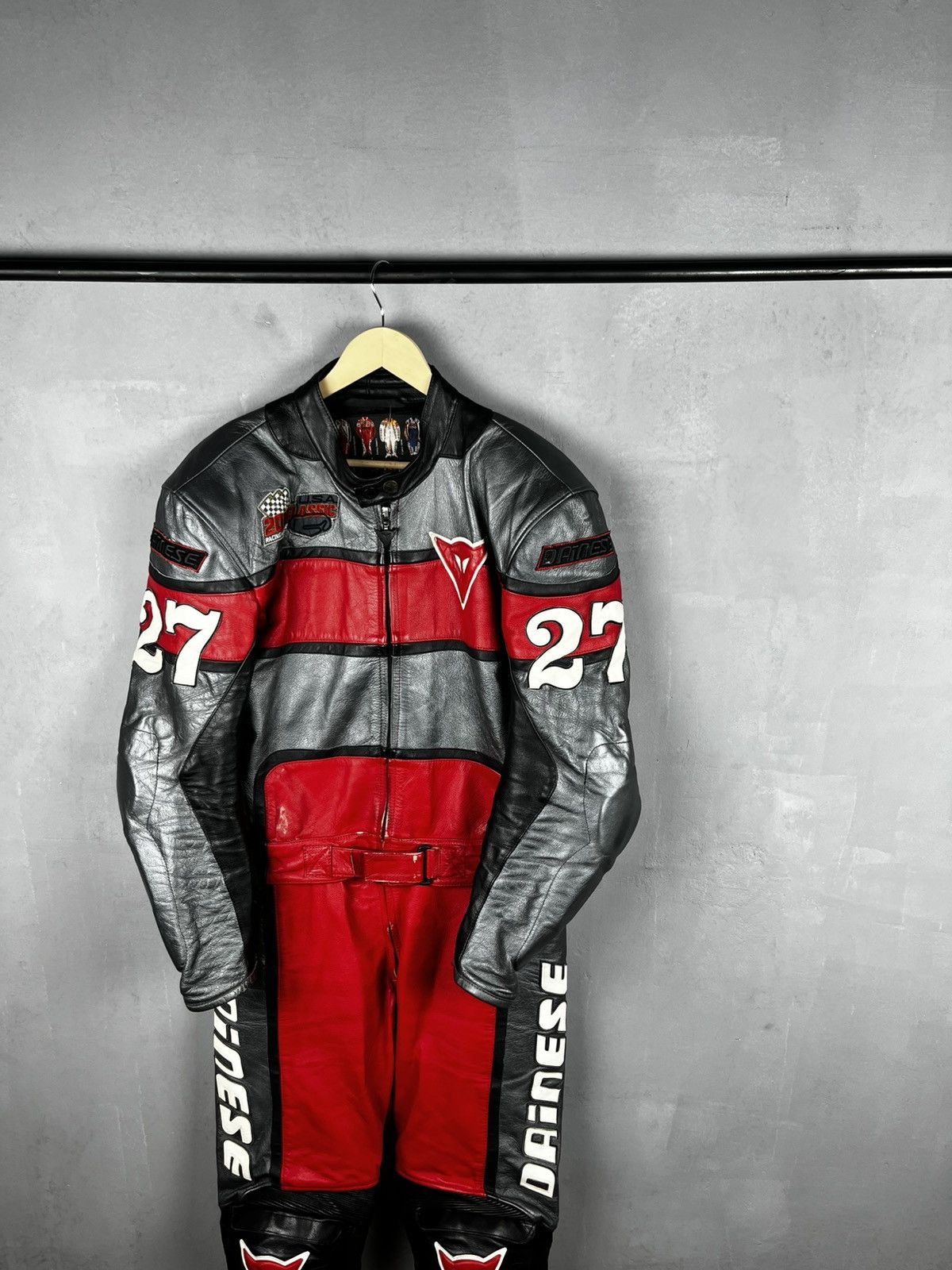 Dainese Dainese 27 leather suit racing jacket pants size 52 Size US L / EU 52-54 / 3 - 4 Thumbnail