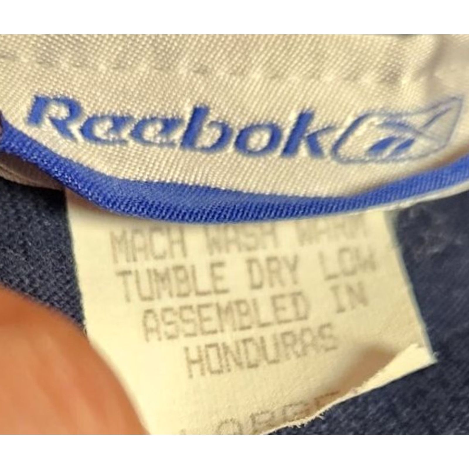 Reebok VINTAGE Reebok NFL Dallas Cowboys T Shirt Men L Blue Large Primary Logo 2000s Cowboys Mens L Blue T-Shirt Vintage Size US L / EU 52-54 / 3 - 4 Thumbnail