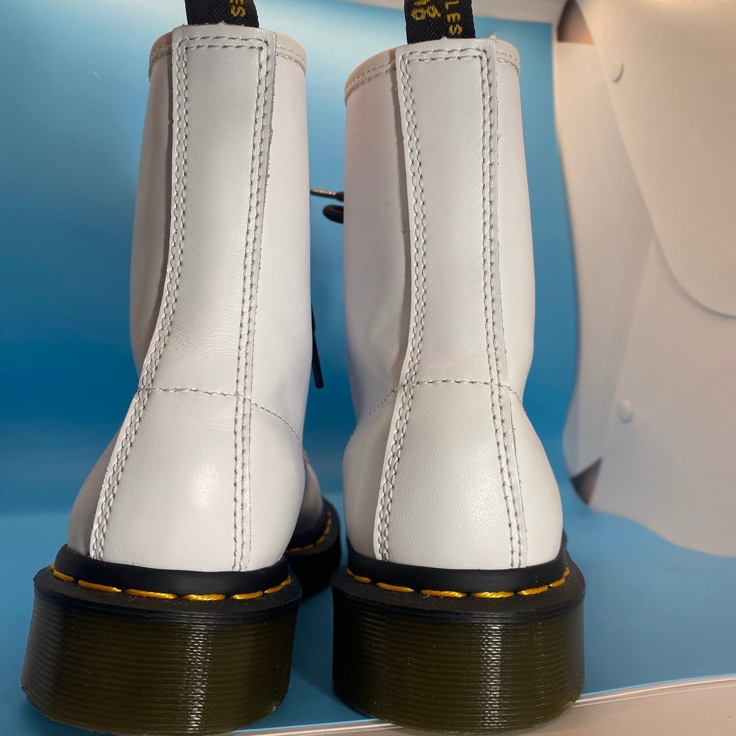 Dr. Martens Dr. Martens 1460 LEATHER BOOTS white women sz 6 men sz 5 Size US 6 / IT 36 - 5 Thumbnail