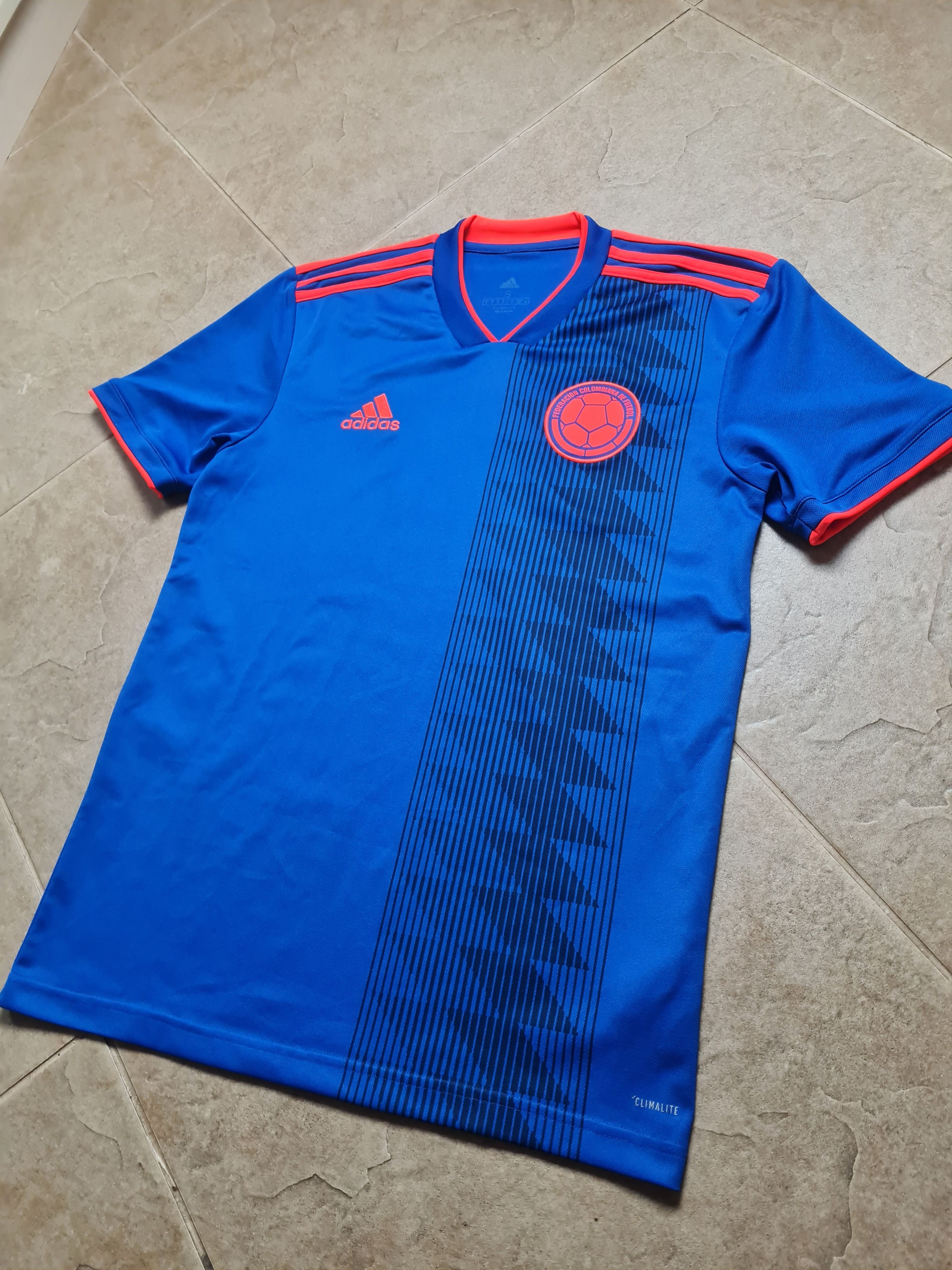 Adidas SOCCER JERSEY COLOMBIA 2018/2019 SHIRT ADIDAS CW1562 Size US S / EU 44-46 / 1 - 4 Thumbnail