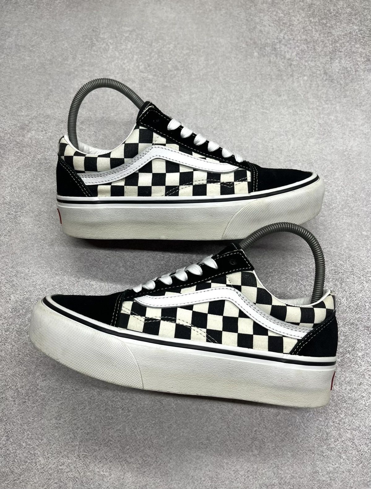 Vans Womens Vans Old School Platforms Shoes Black/White Size US 7.5 / IT 37.5 - 2 Thumbnail