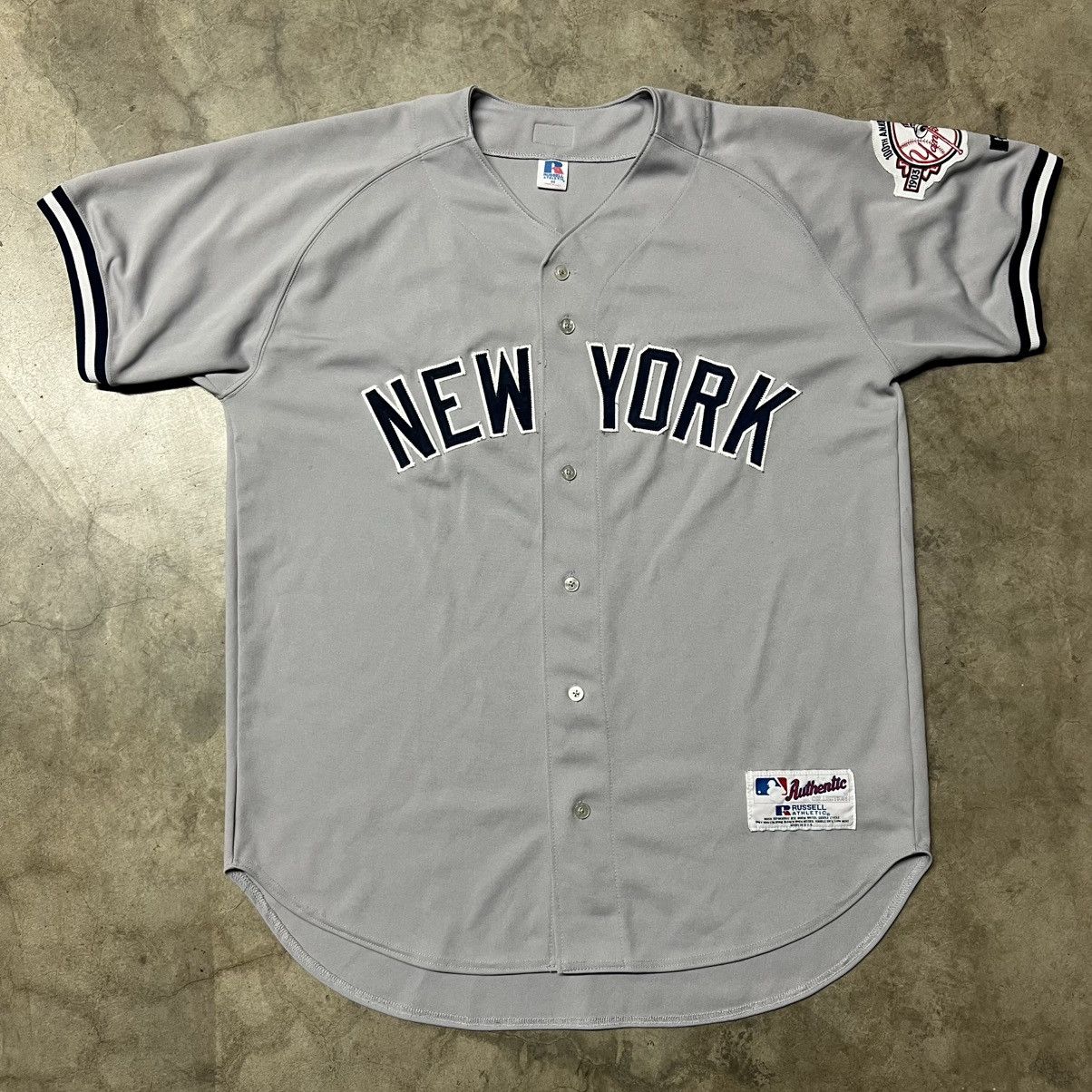 MLB × Russell Athletic × Vintage Vintage 2003 MLB 🇺🇸 New York Yankees GREEN #25 Jersey Size US XL / EU 56 / 4 - 2 Thumbnail