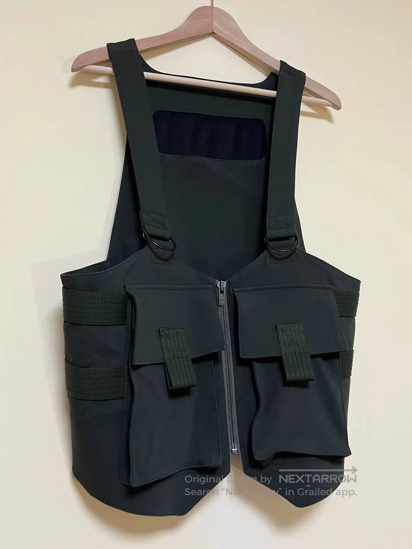Devoa Stylish Tactical Vest for Versatile Outfits. Size US M / EU 48-50 / 2 - 2 Thumbnail