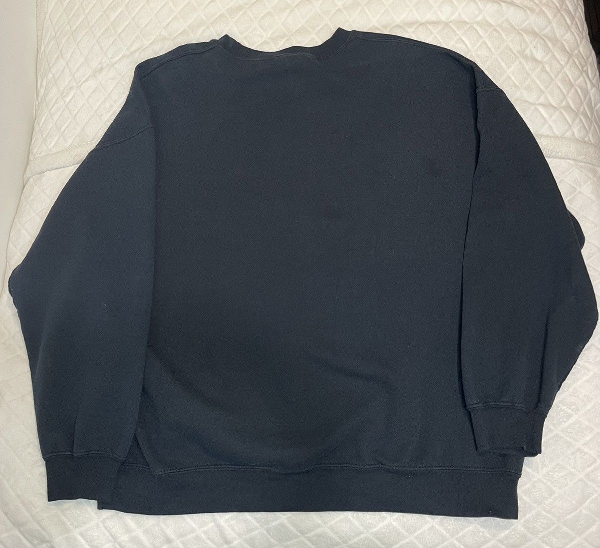 Obey Obey Vintage Crewneck Sweatshirt Size US XL / EU 56 / 4 - 4 Thumbnail