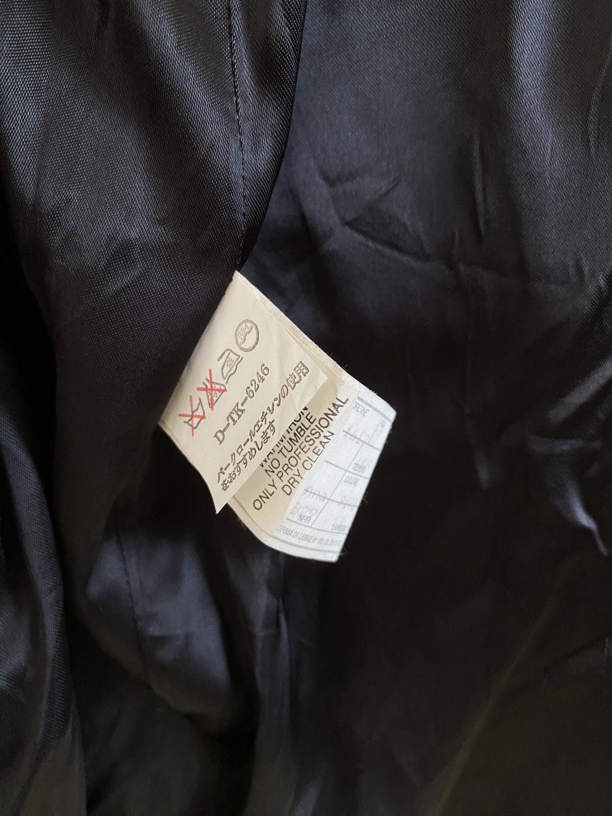 Giorgio Armani Vintage Brand Giorgio Armani Jacket 1990s Size US M / EU 48-50 / 2 - 8 Thumbnail