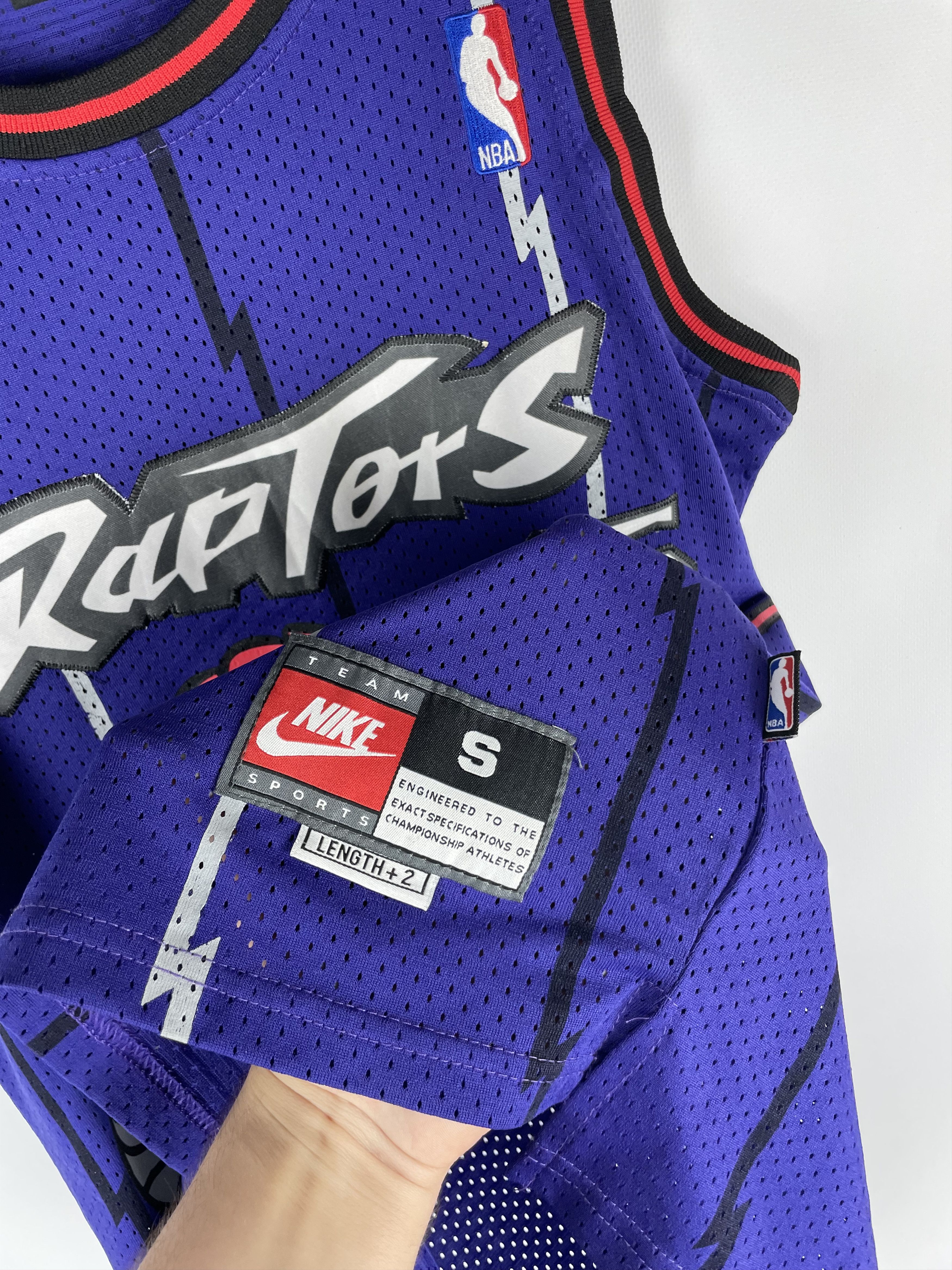 NBA × Nike × Vintage Toronto Raptors Nike Vince Carter Jersey Size US S / EU 44-46 / 1 - 6 Thumbnail