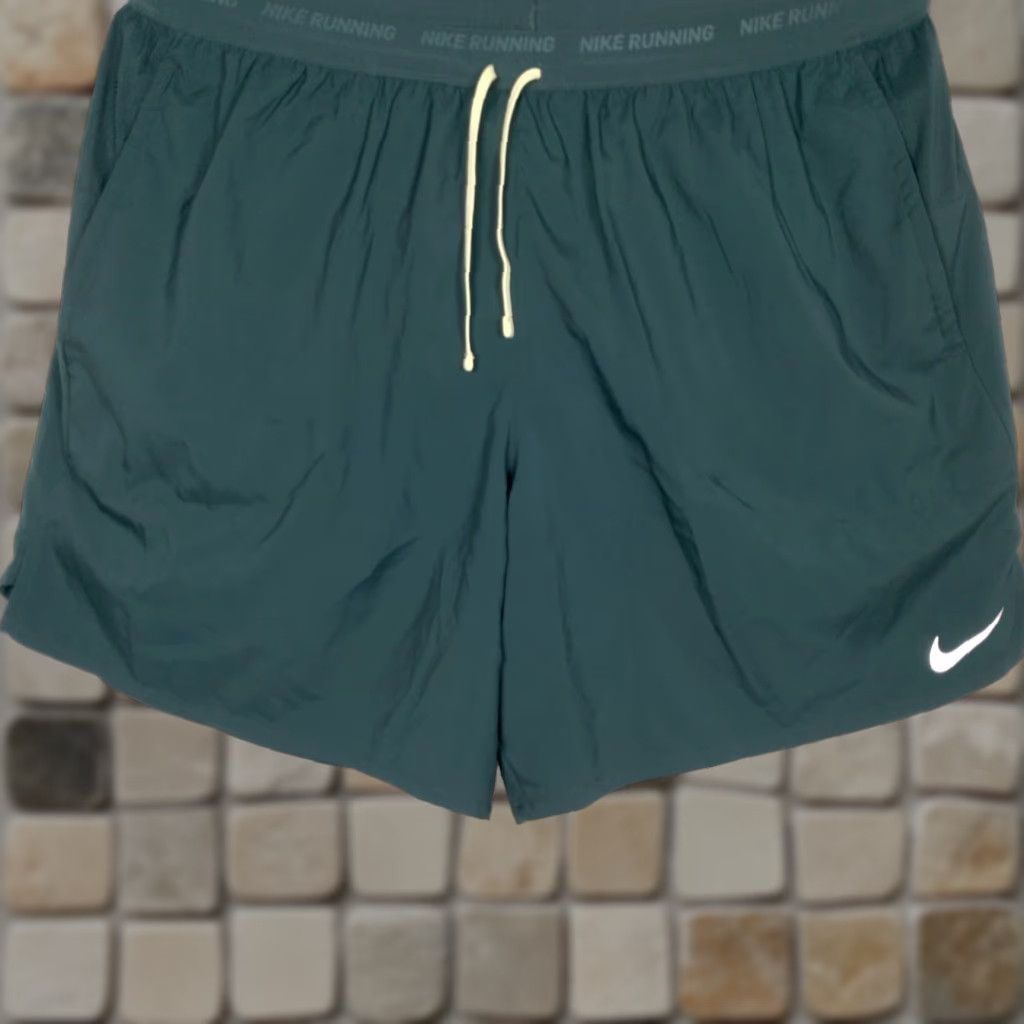 Nike Nike Dri Fit Stride Running Shorts 2XL Athletic Men Blue/Green/Gray Rip Stop Stretch Drawstring breathable Lined Performance Workout Shorts Size US 36 / EU 52 - 1 Thumbnail