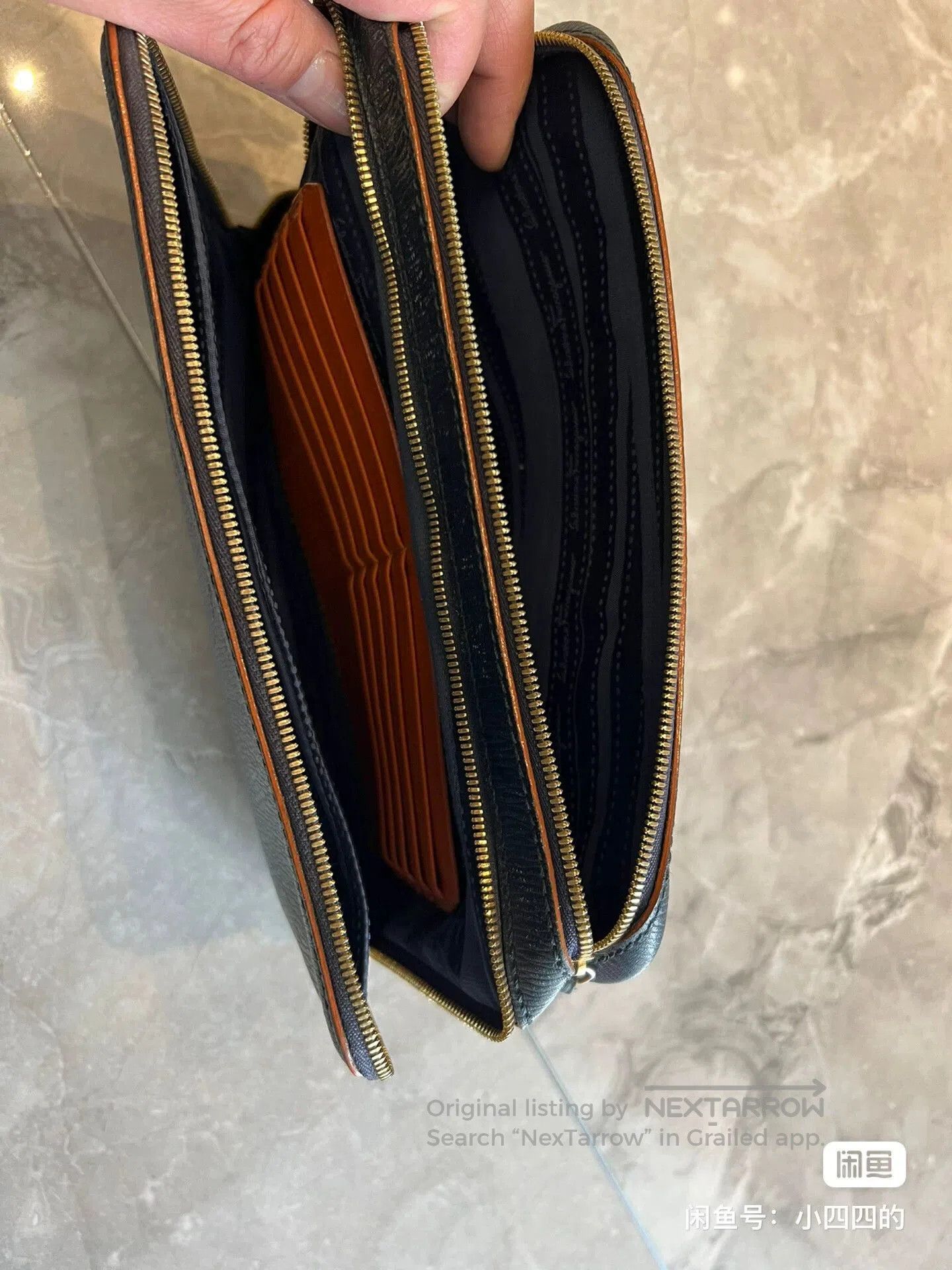 Salvatore Ferragamo Ferragamo Authentic Hand Carry Bag. Size ONE SIZE - 5 Thumbnail