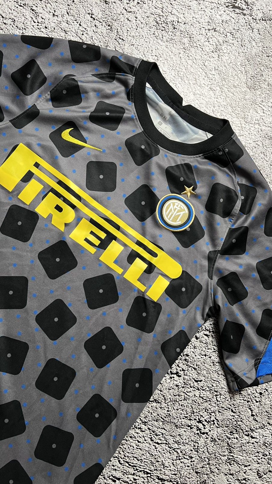 Nike 2020-2021 FC Inter Milan Y2K blokecore jersey by Nike Size US S / EU 44-46 / 1 - 2 Thumbnail